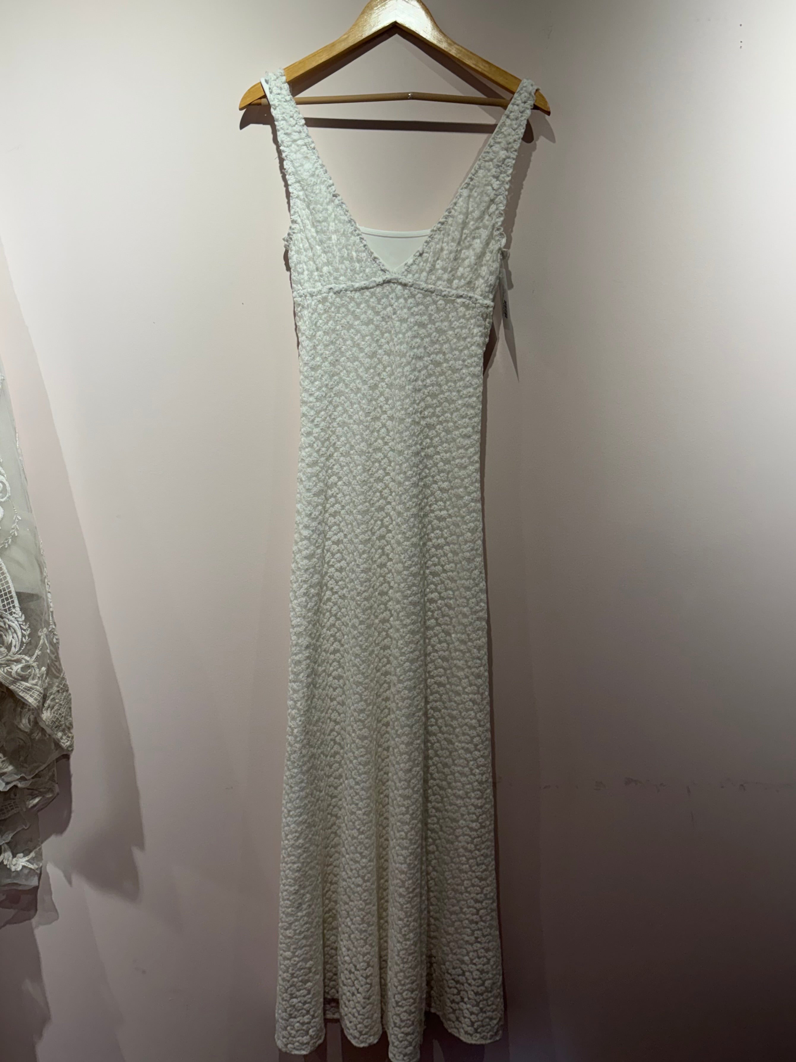 white weworewhat mesh embroidered overlay dress, S
