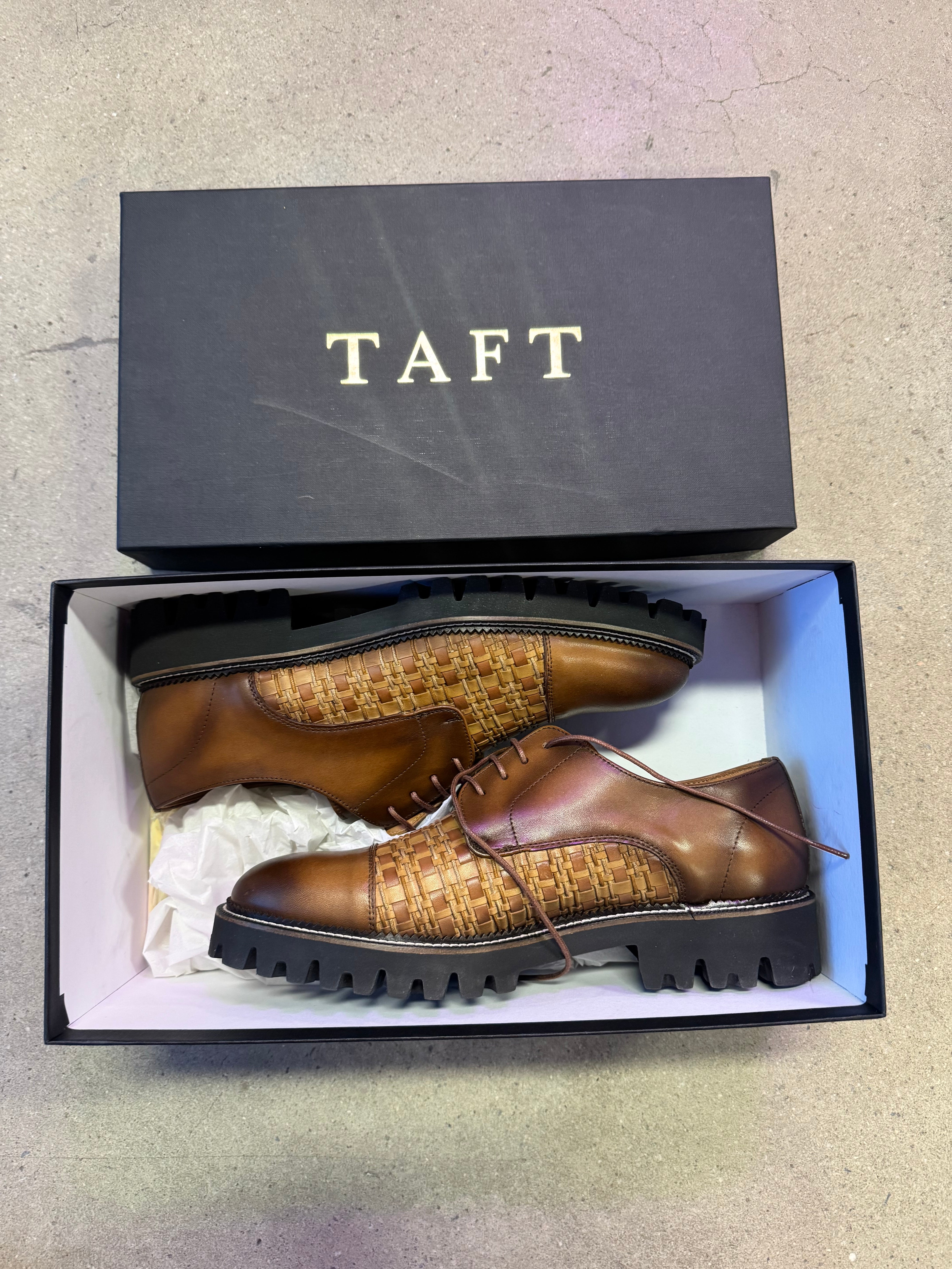 brown Taft lucia shoe new in box, 10 women’s