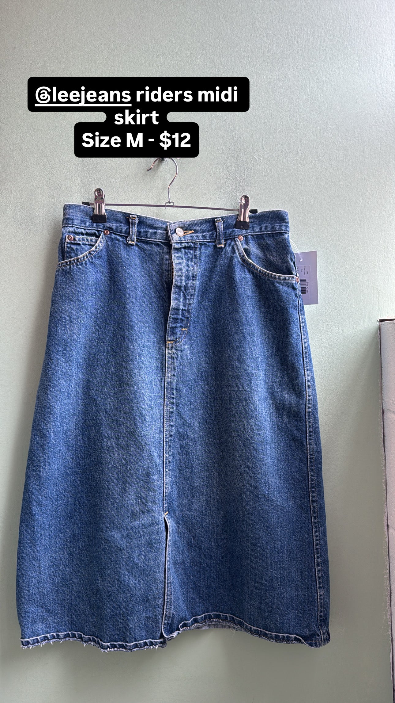 blue Lee vtg denim skirt, Med