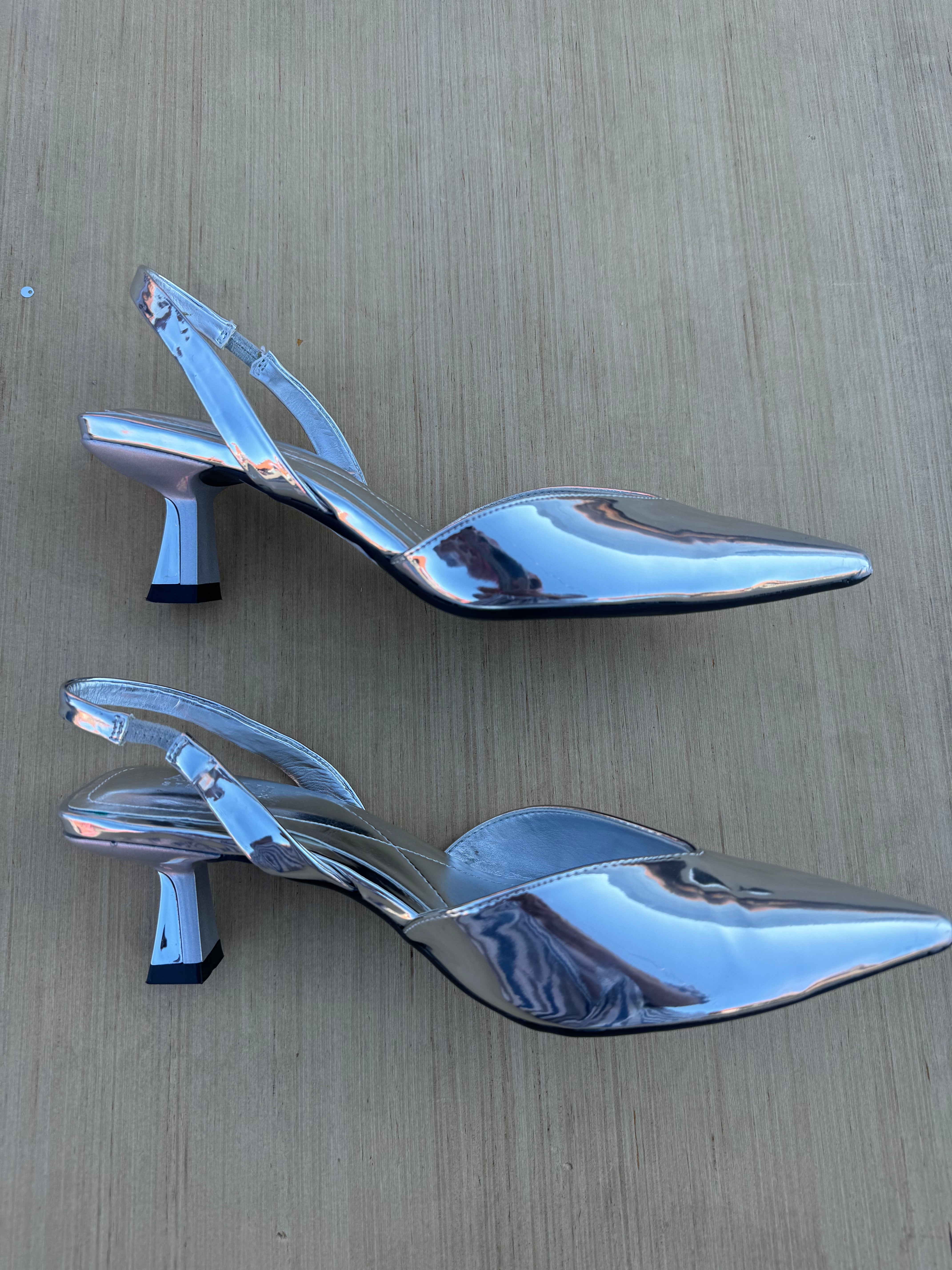 silver alfani metallic pointed heels, 9.5