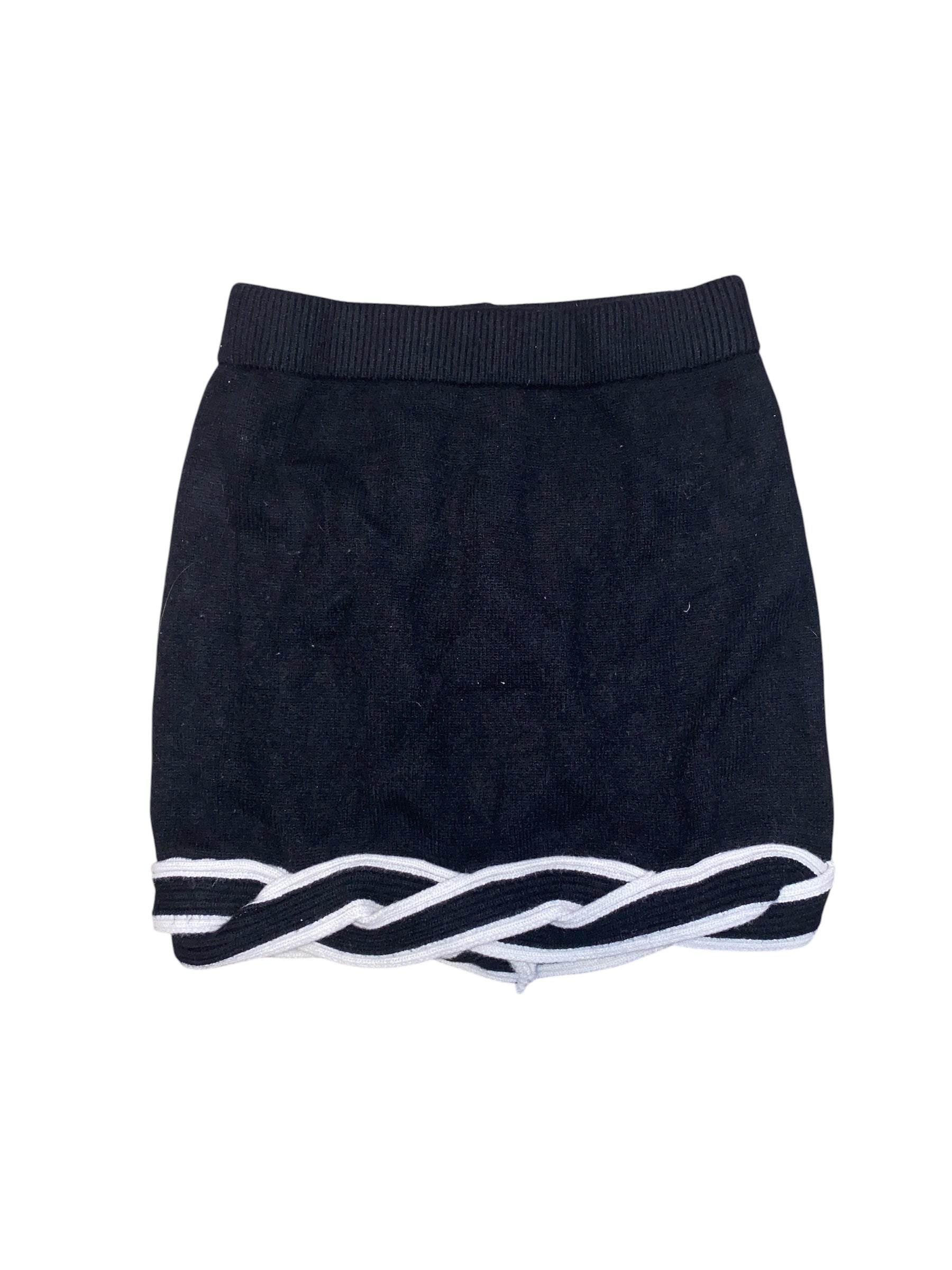 black white vestique knit mini skirt w scallop edge, m