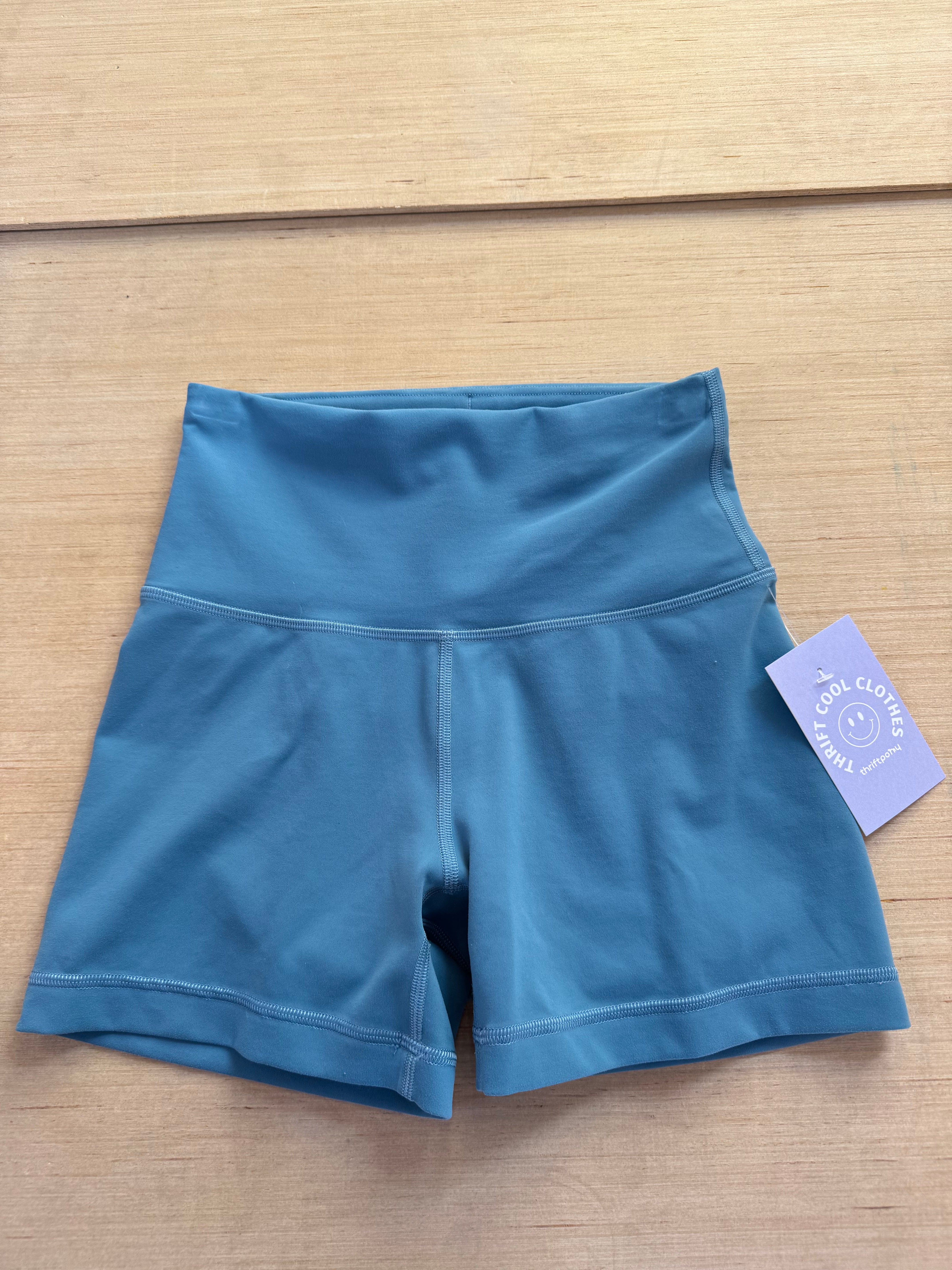 blue lululemon biker shorts, 4