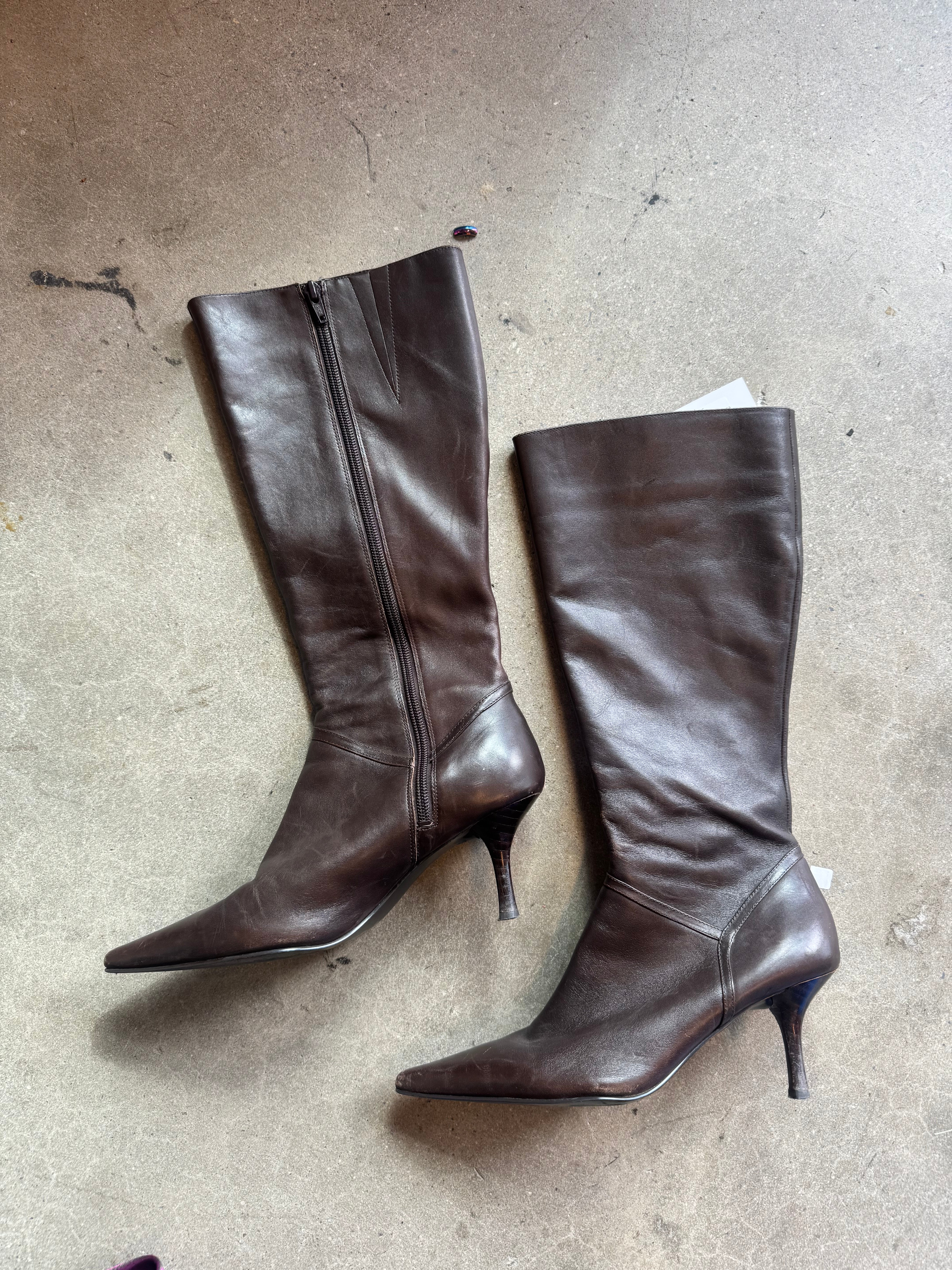 brown nine west pointed toe heeled boots, 7.5