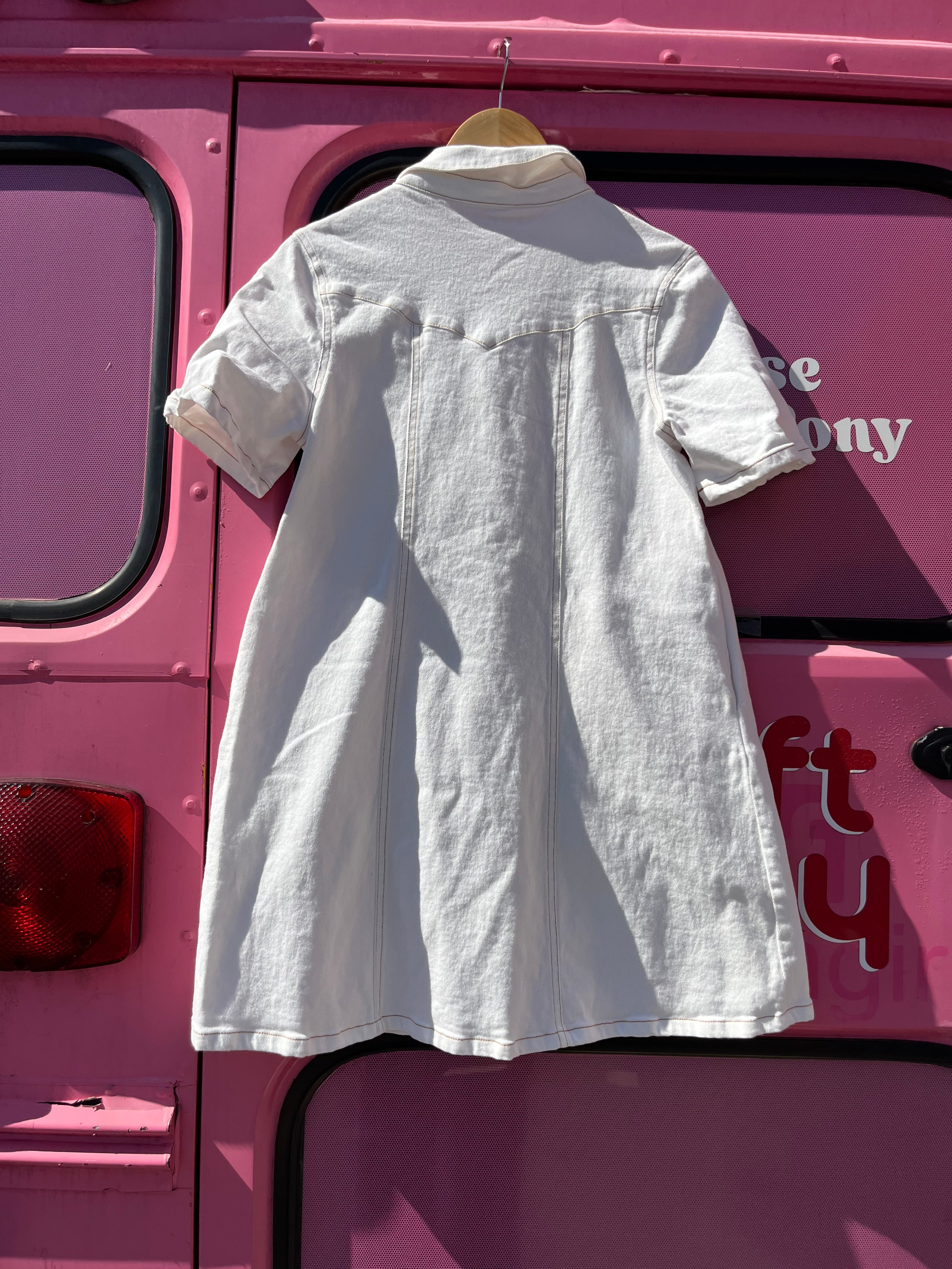 White english factory dress, s