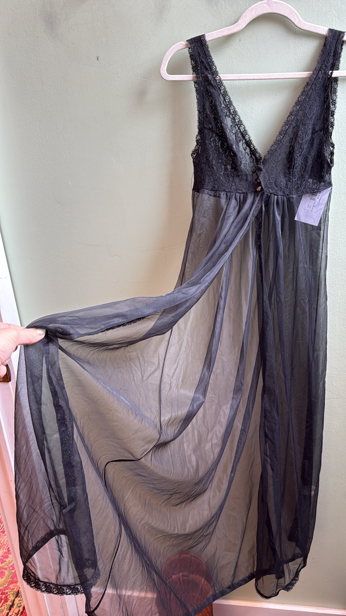 Black vtg Long open tank slip, s