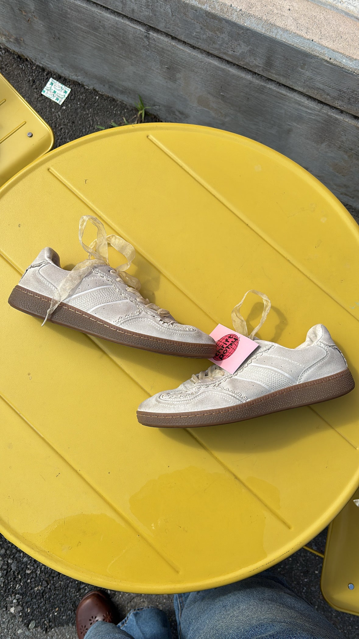 cream cushionaire lace trim sneaker, 9