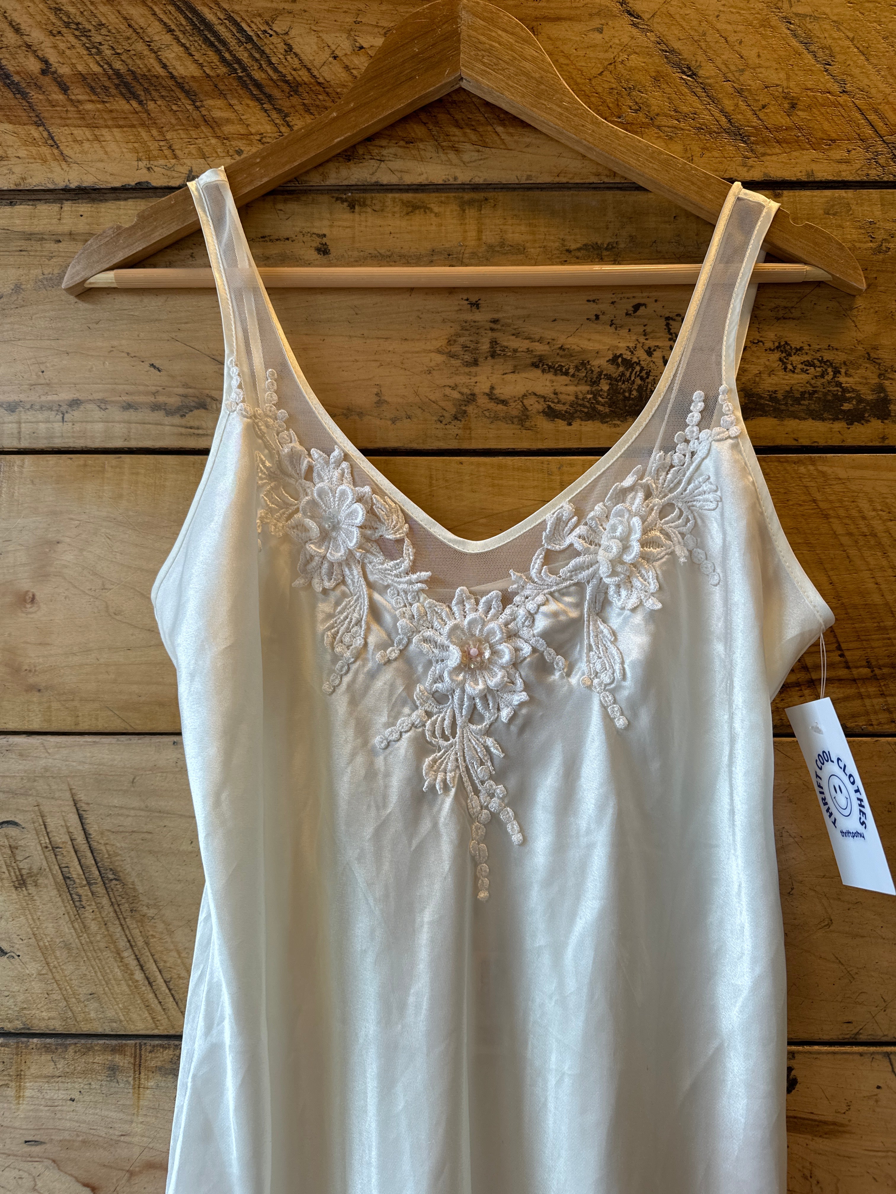 white California dynasty long satin slip w details, s