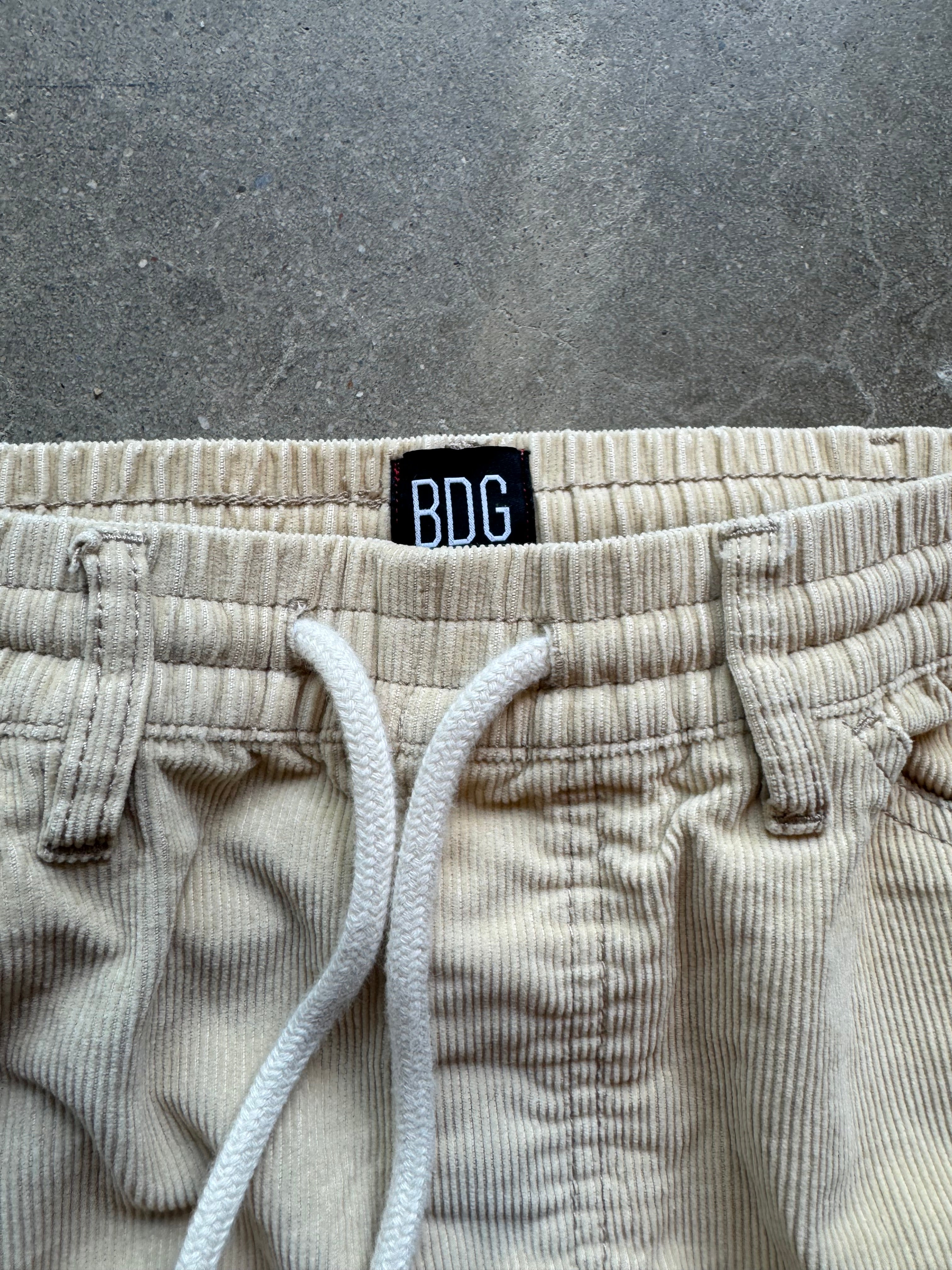 Beige BDG Cordouroy pants, S