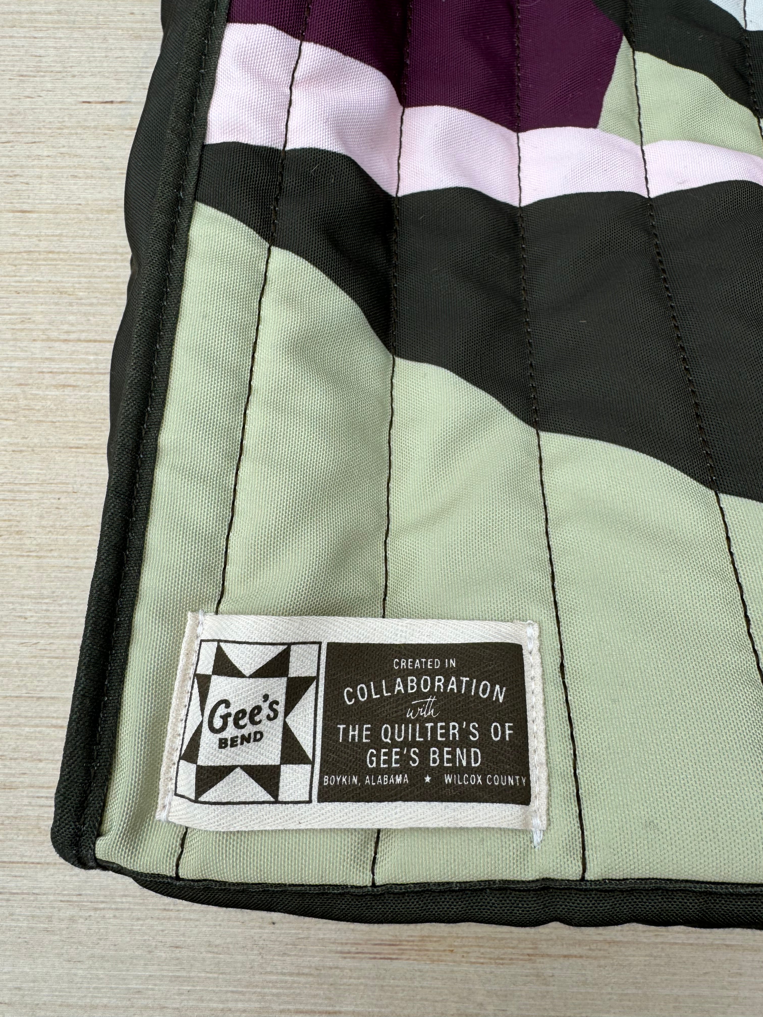 green gees quilted computer bag
