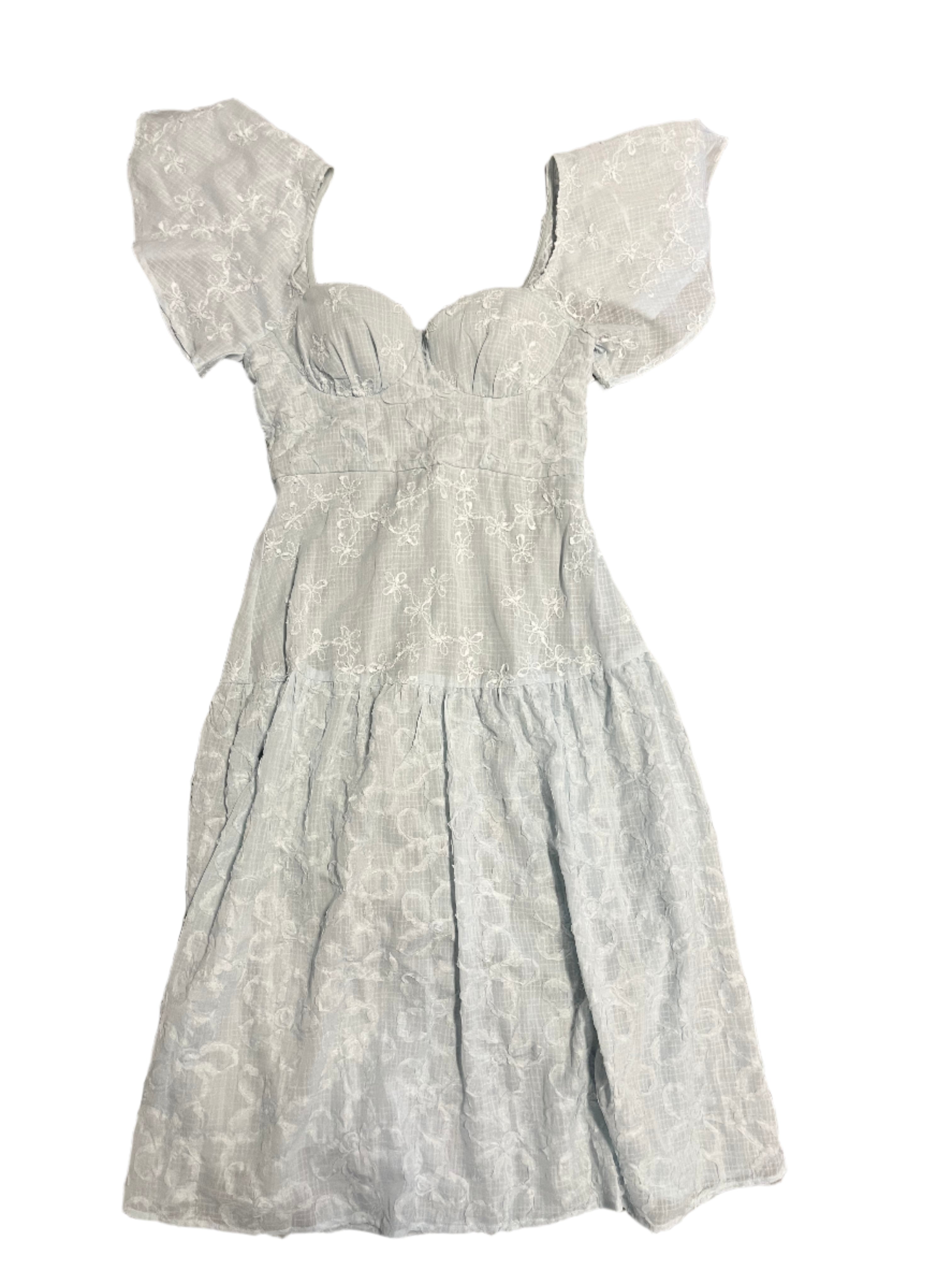 blue lulus nwt embroider flower dress, s