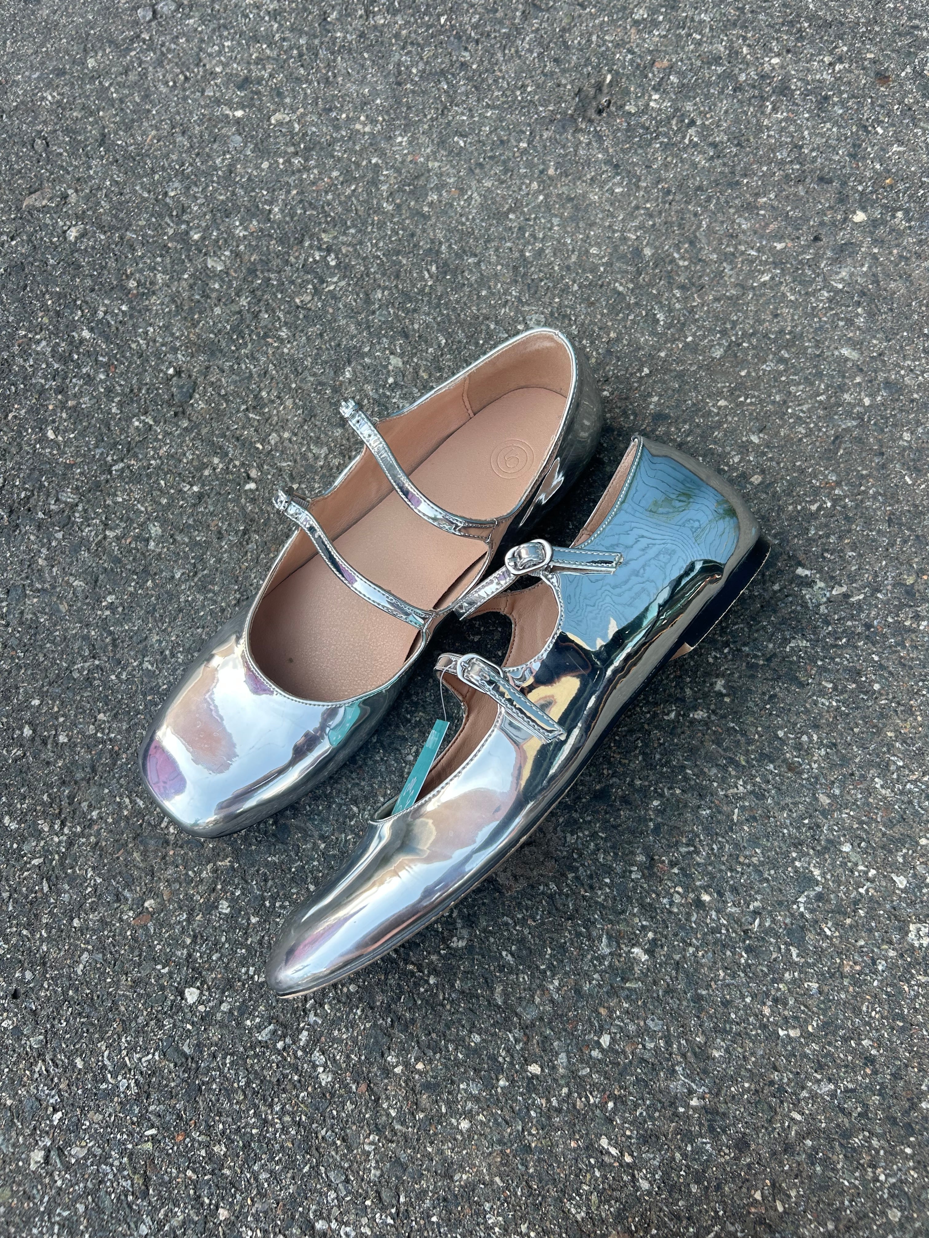 silver urban outfitters metallic ballet flat, 8