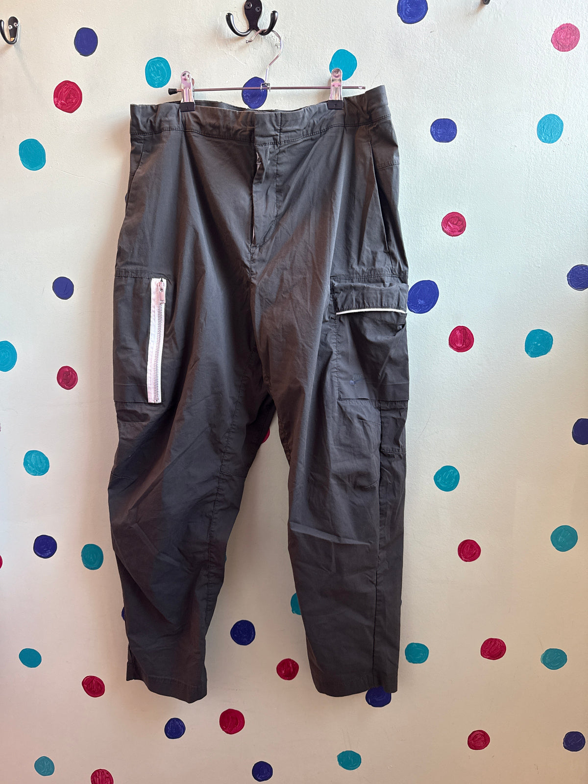 green nike windbreaker branded pants, 34