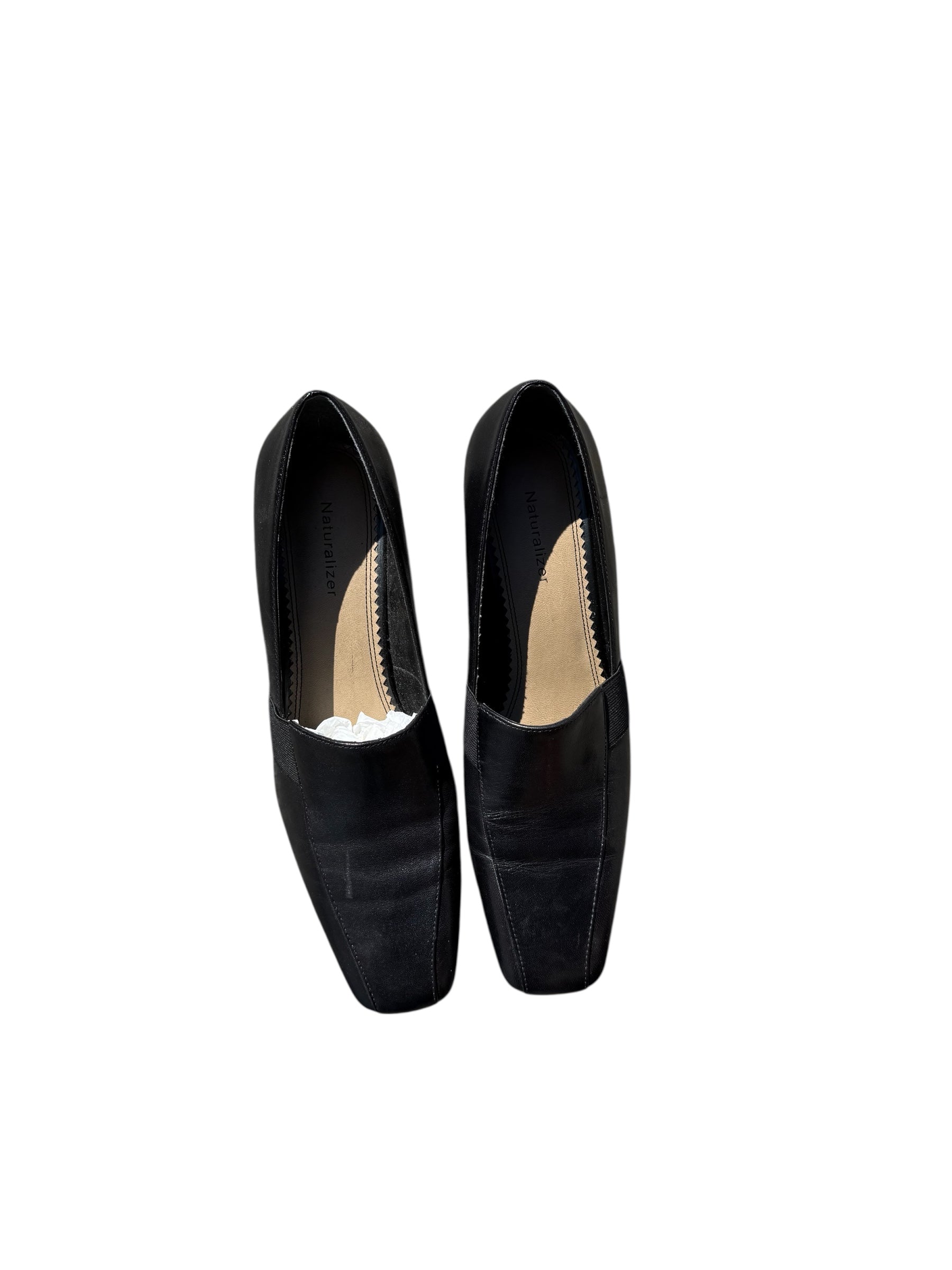 black naturalizer pumps 9