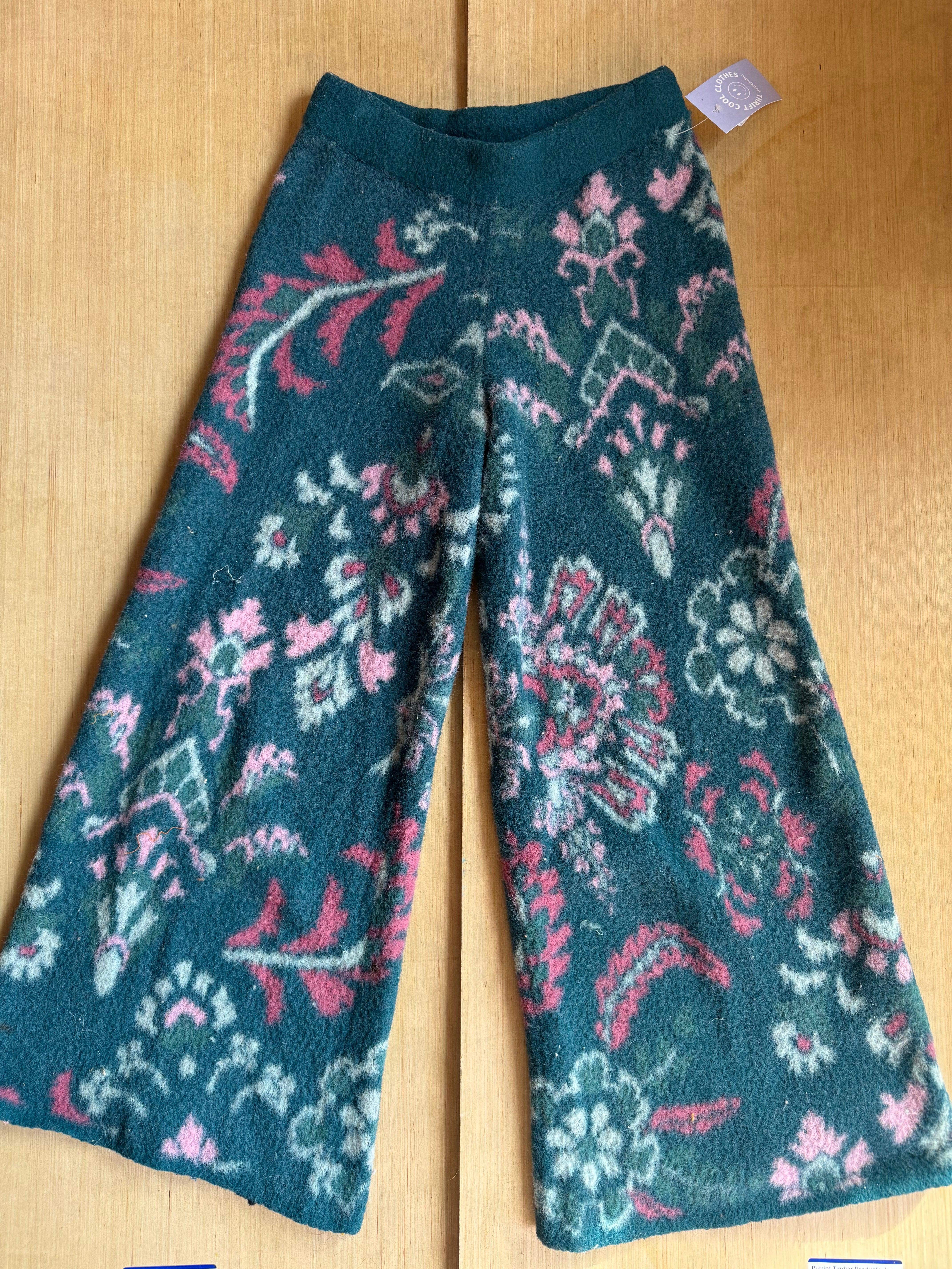 teal pink daily practice floral sweater pants, s