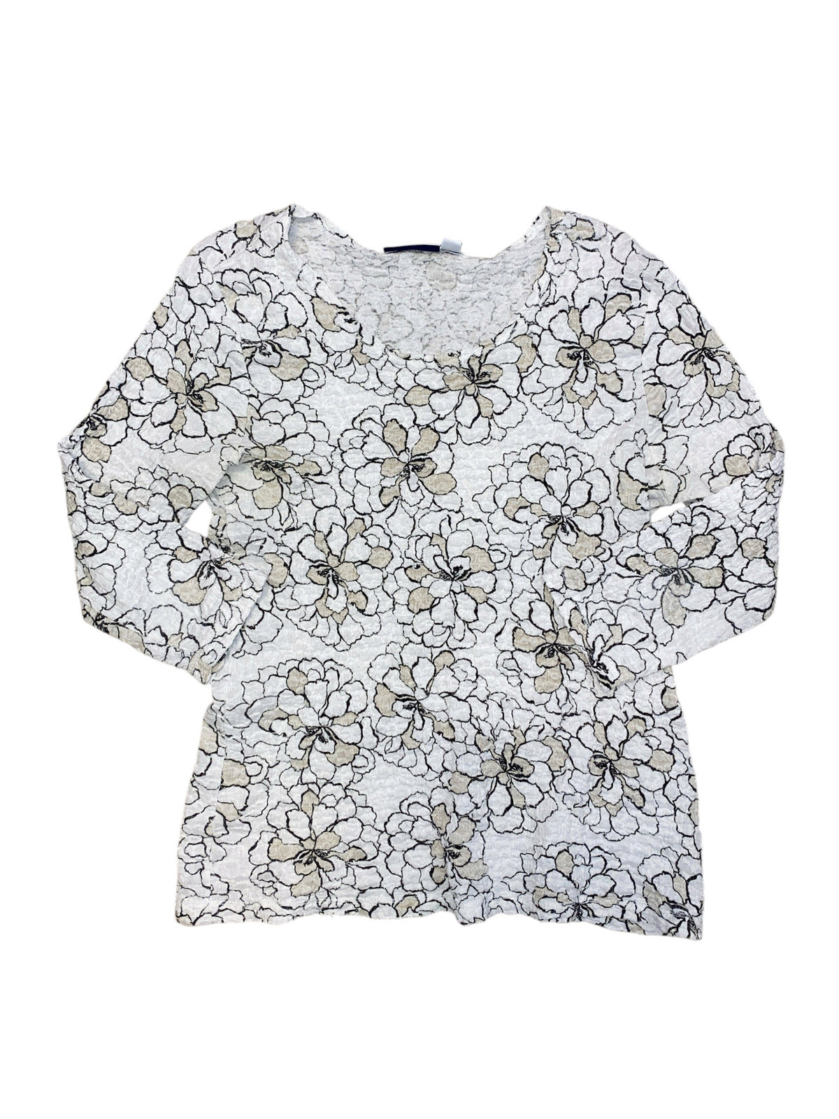 White tan Croft & Borrow Textured flower 3/4 sleeve top, M