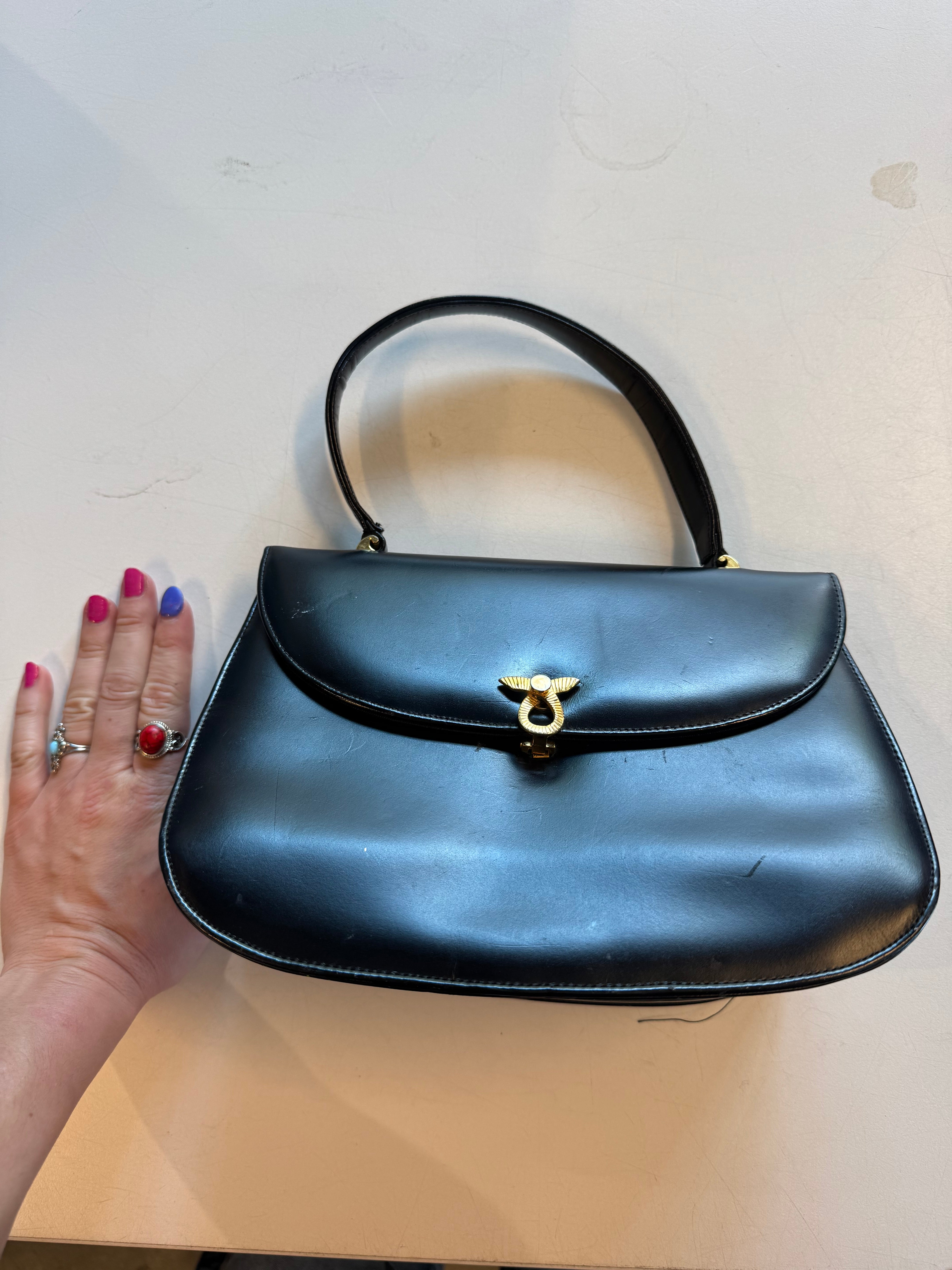 Black  Leather Vtg bag w buckle