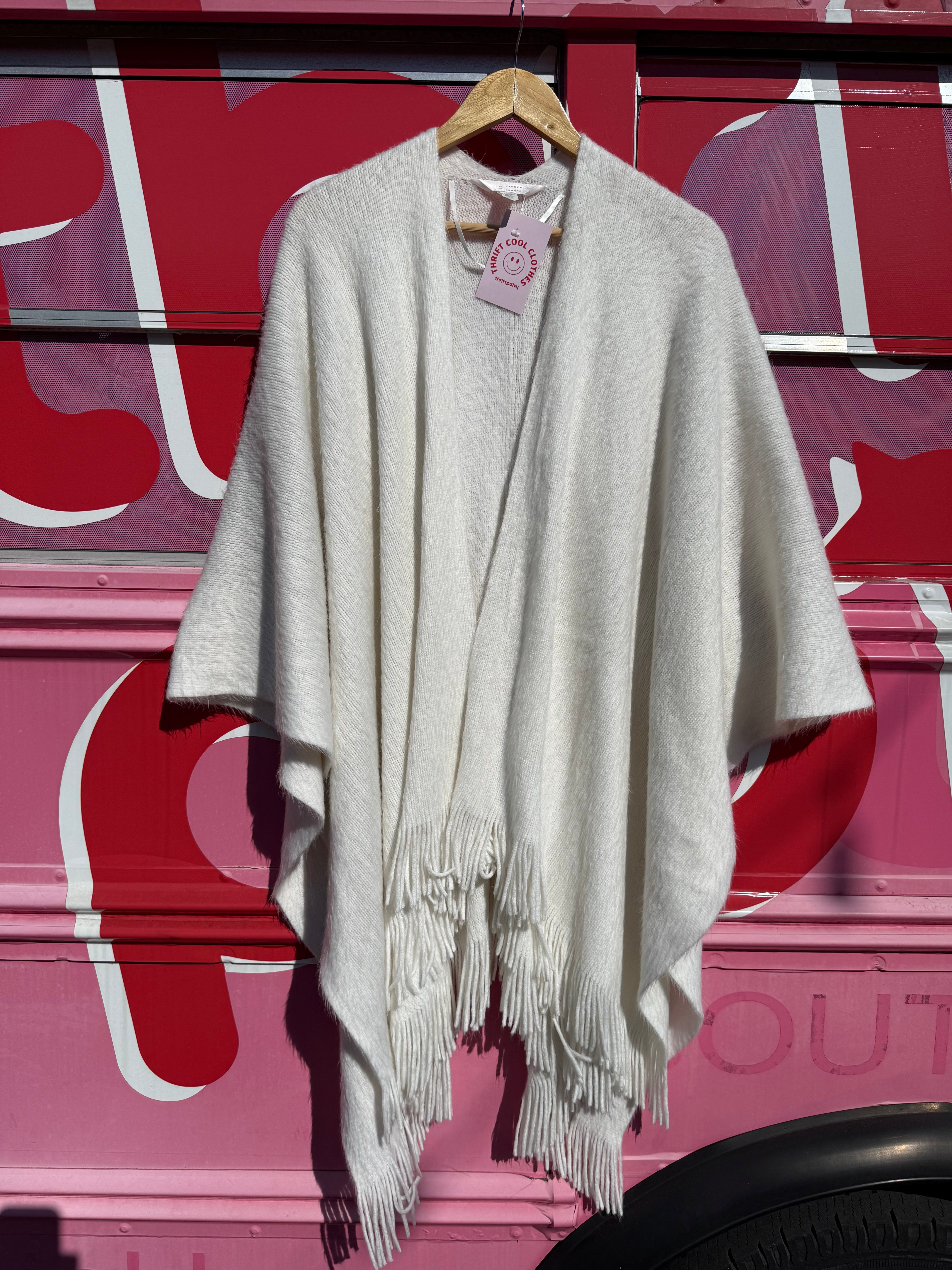white Lauren conrad knit shawl, OS