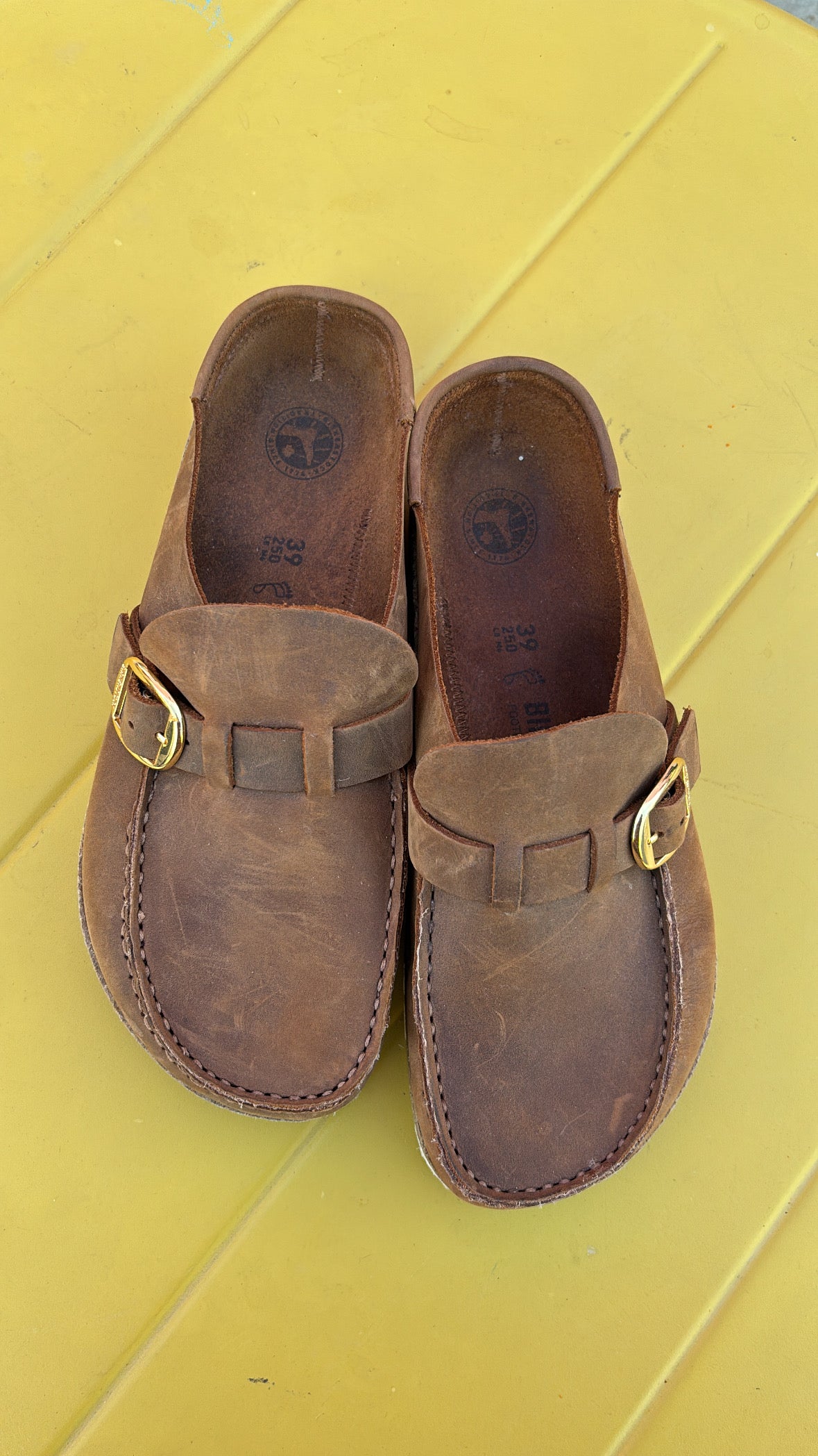 brown birkenstock buckley leather clog, 39