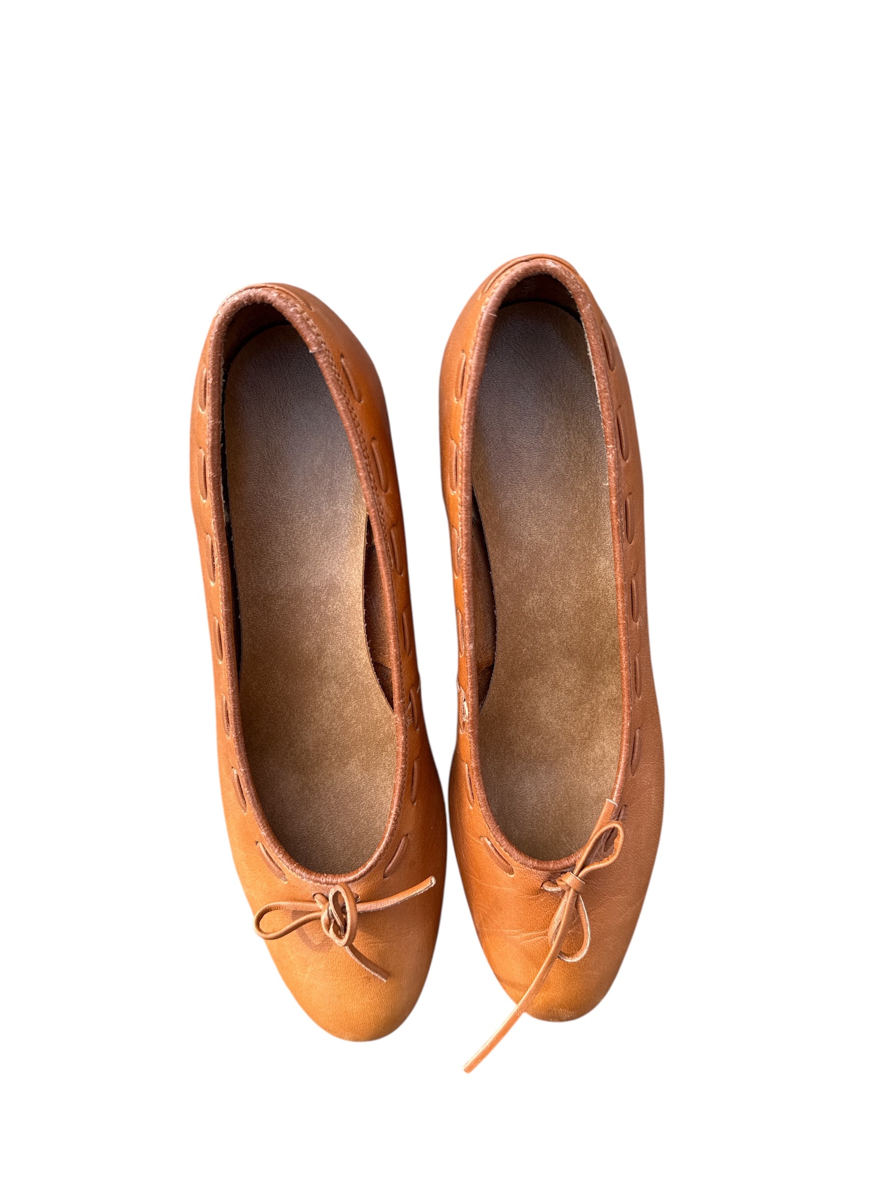 brown bass genuine leather tie heels, 10