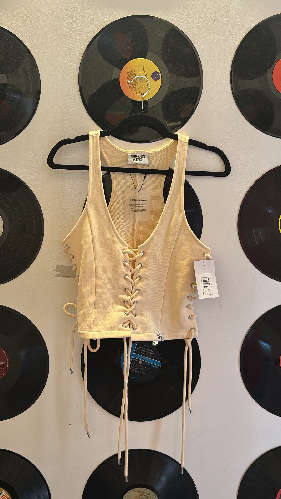 cream hidden cult nwt lace up sweat tank, L