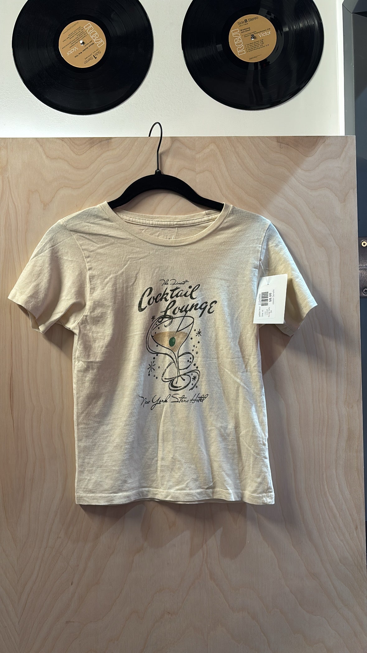 cream golden hour cocktail lounge baby tee, xs
