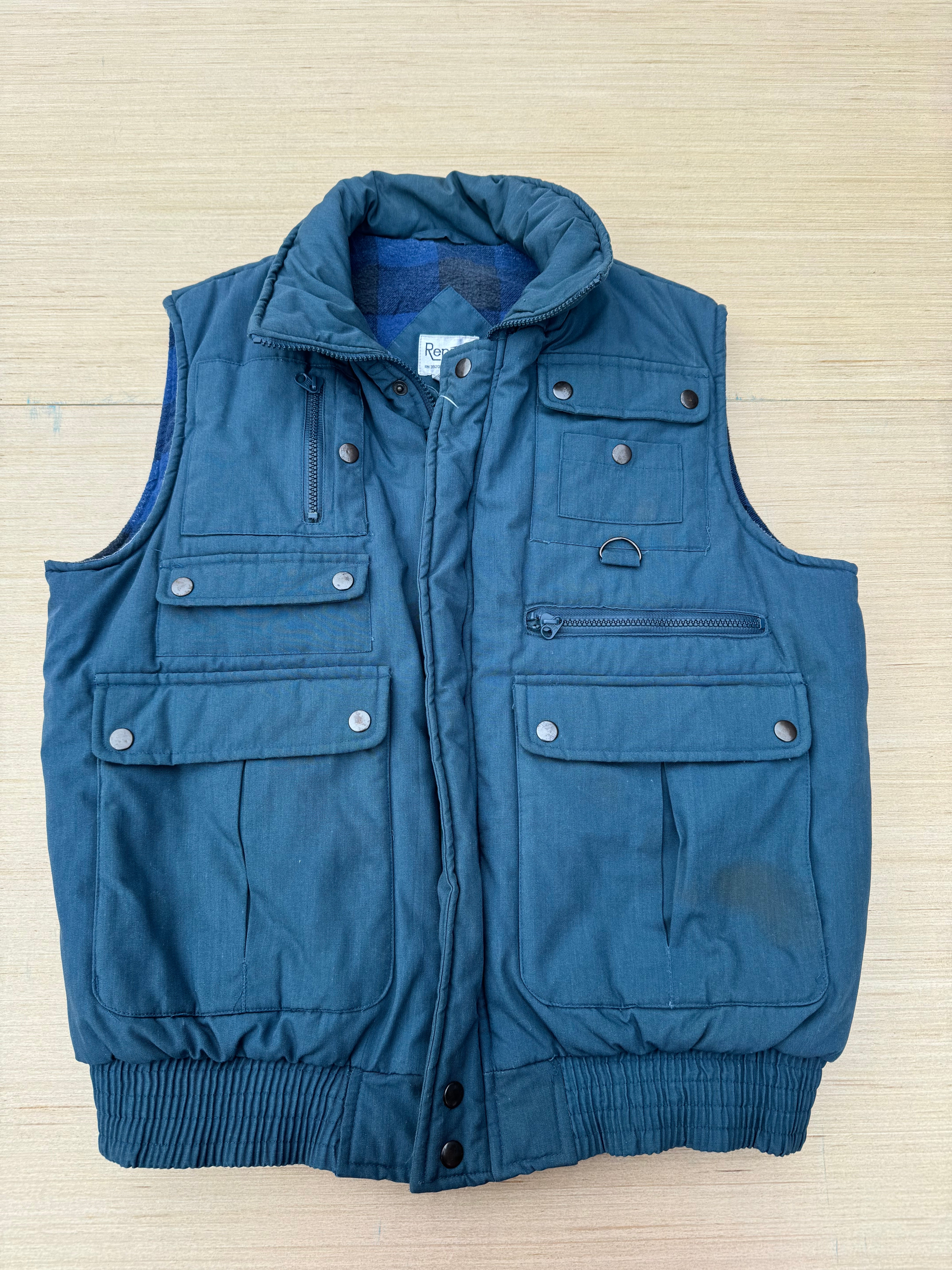 Teal Repage Quilted zip vest, L