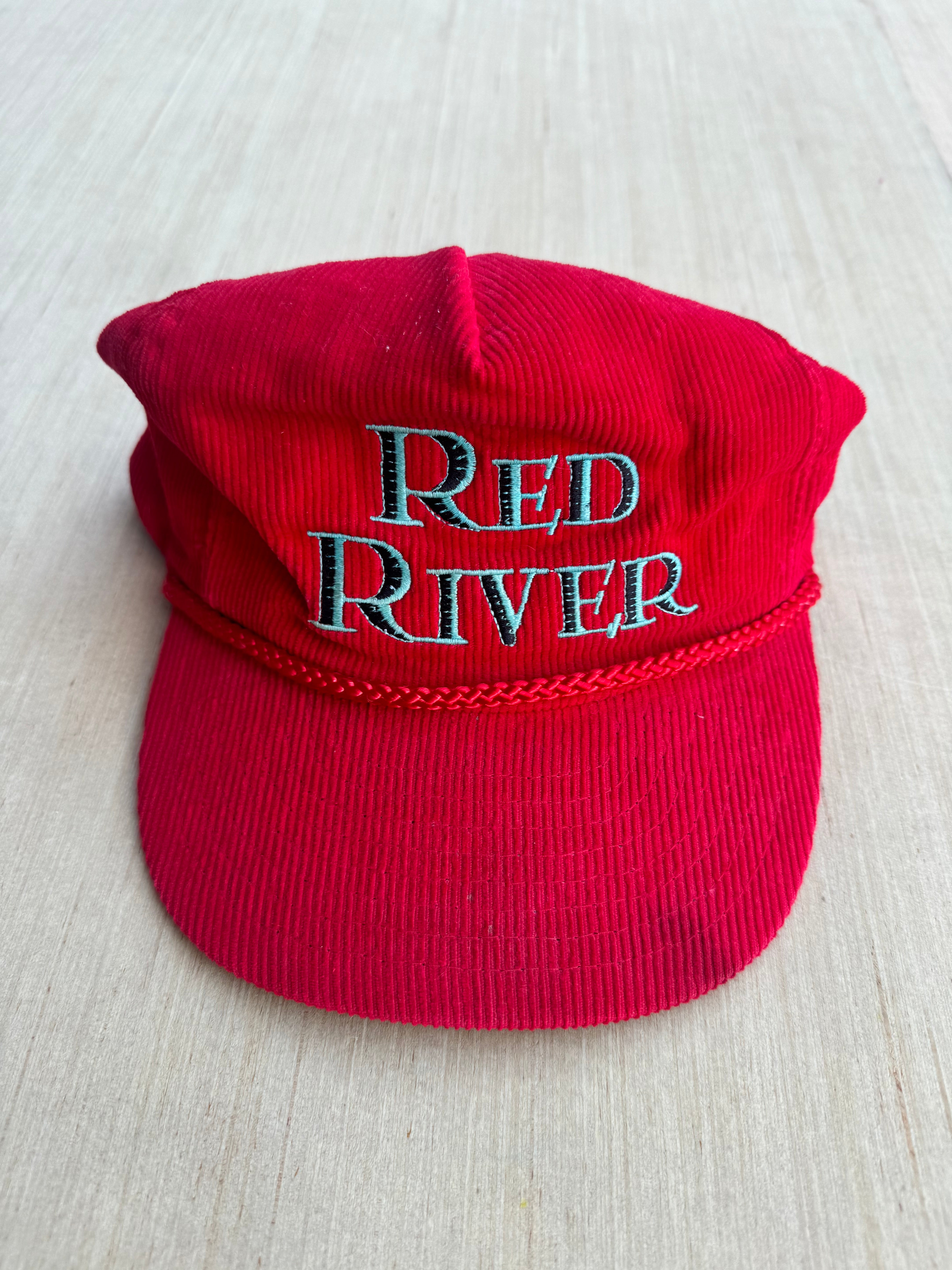 red  vtg red river hat