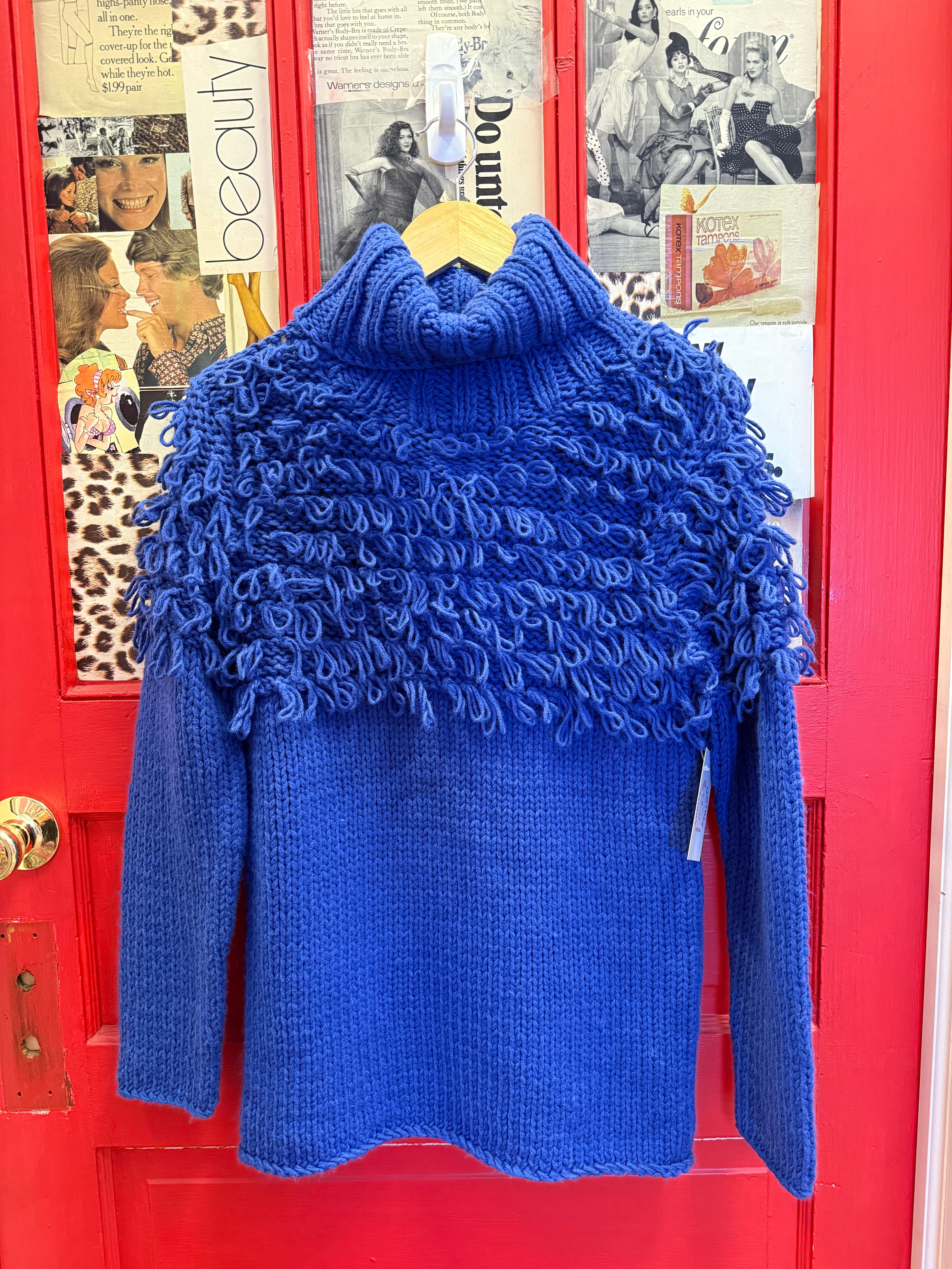 blue TOV loopy turtleneck sweater, L