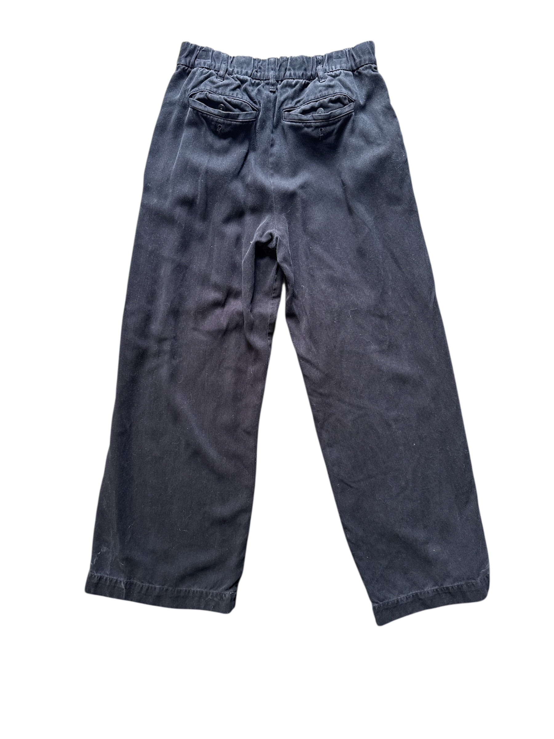 black everlane elastic pants, 4