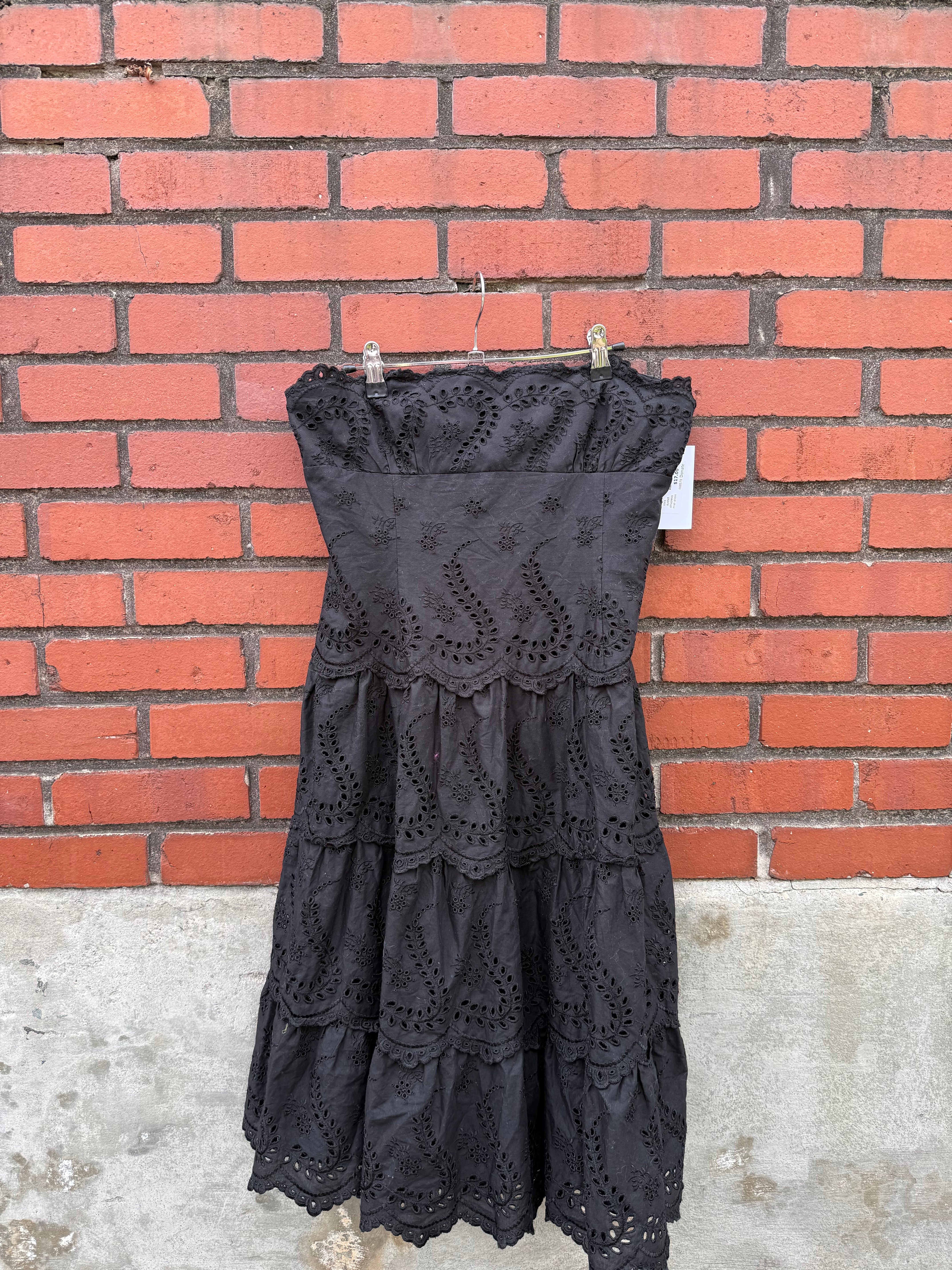 black Bcbgmaxazria eyelet strapless midi dress, 12