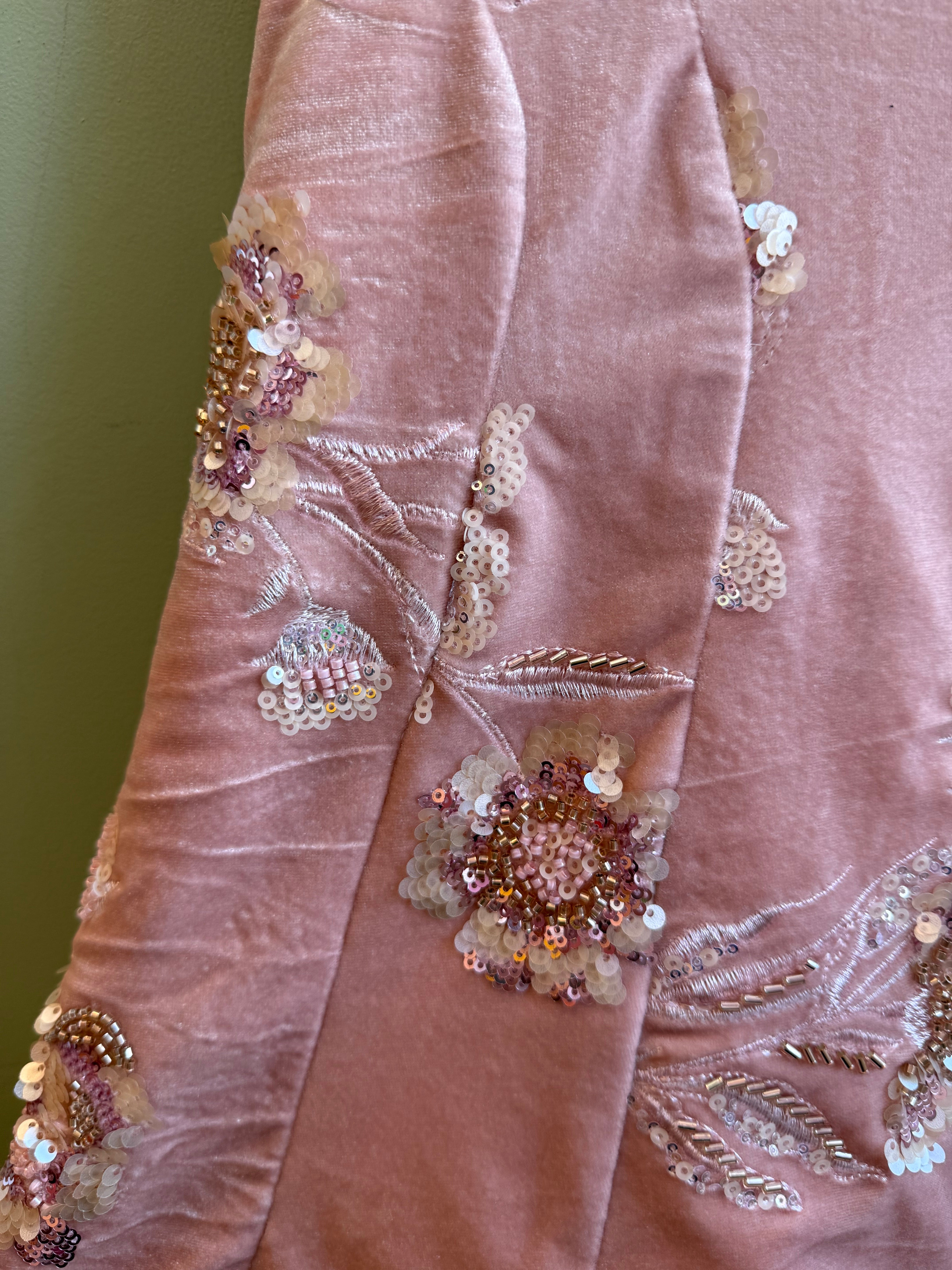 pink pretty little thing velour flower sequin tube dress, 4