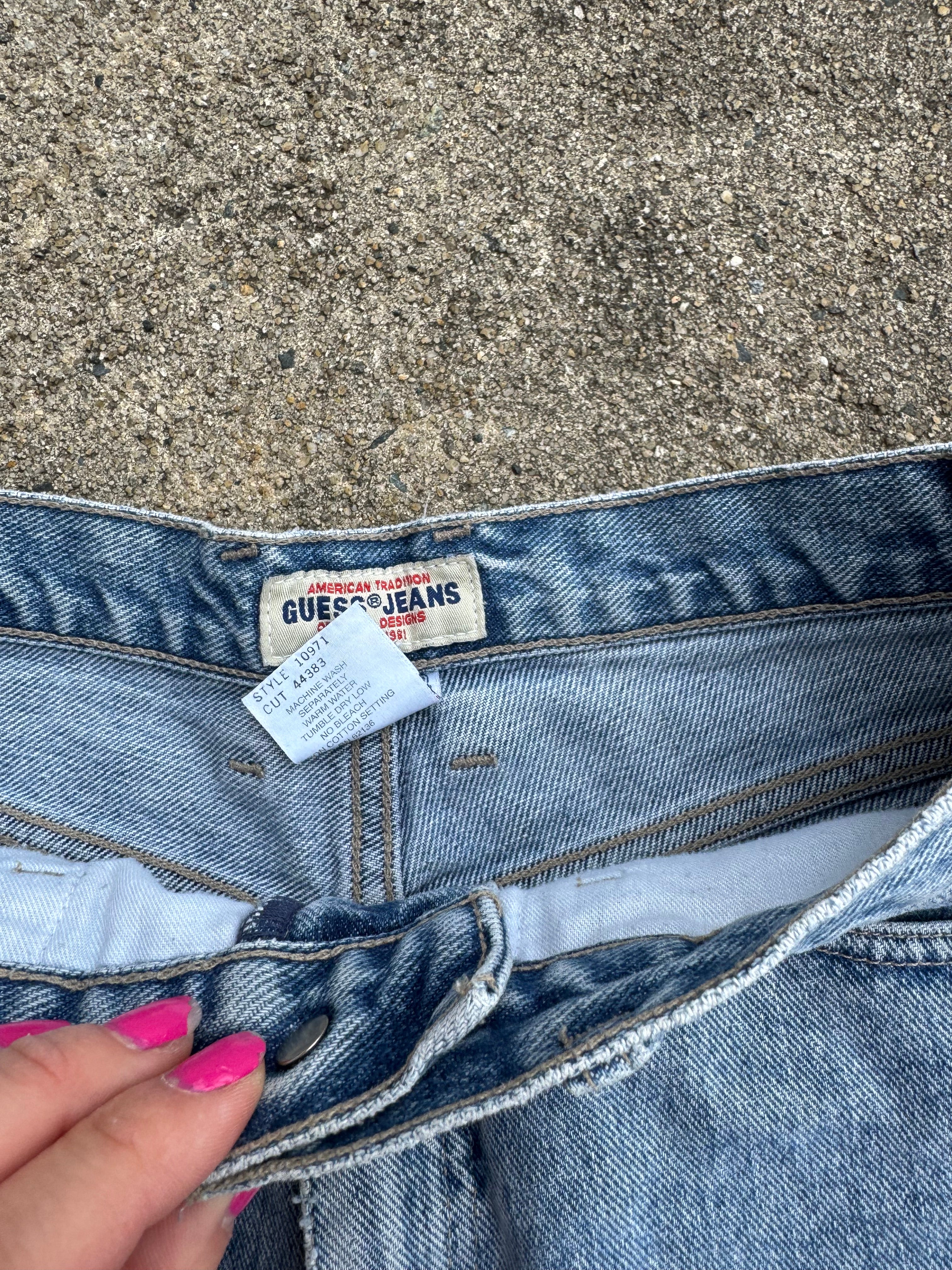 blue guess high waist jorts, 28 (fits like 26)