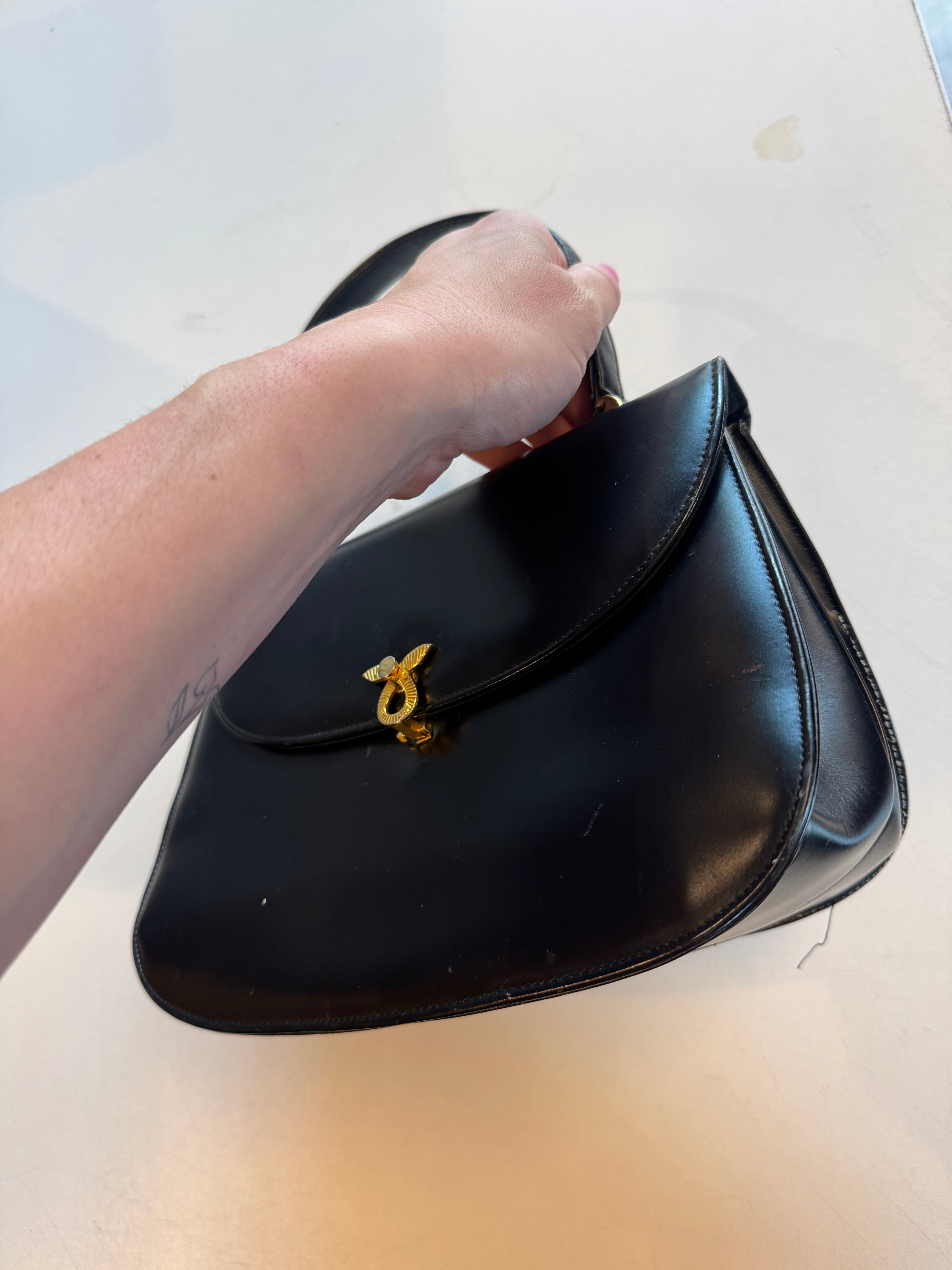 Black  Leather Vtg bag w buckle