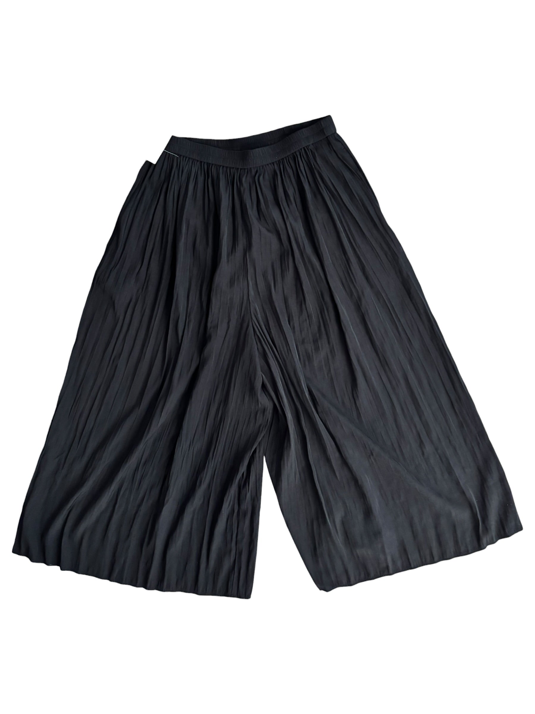 black uniqlo gauchos, xs