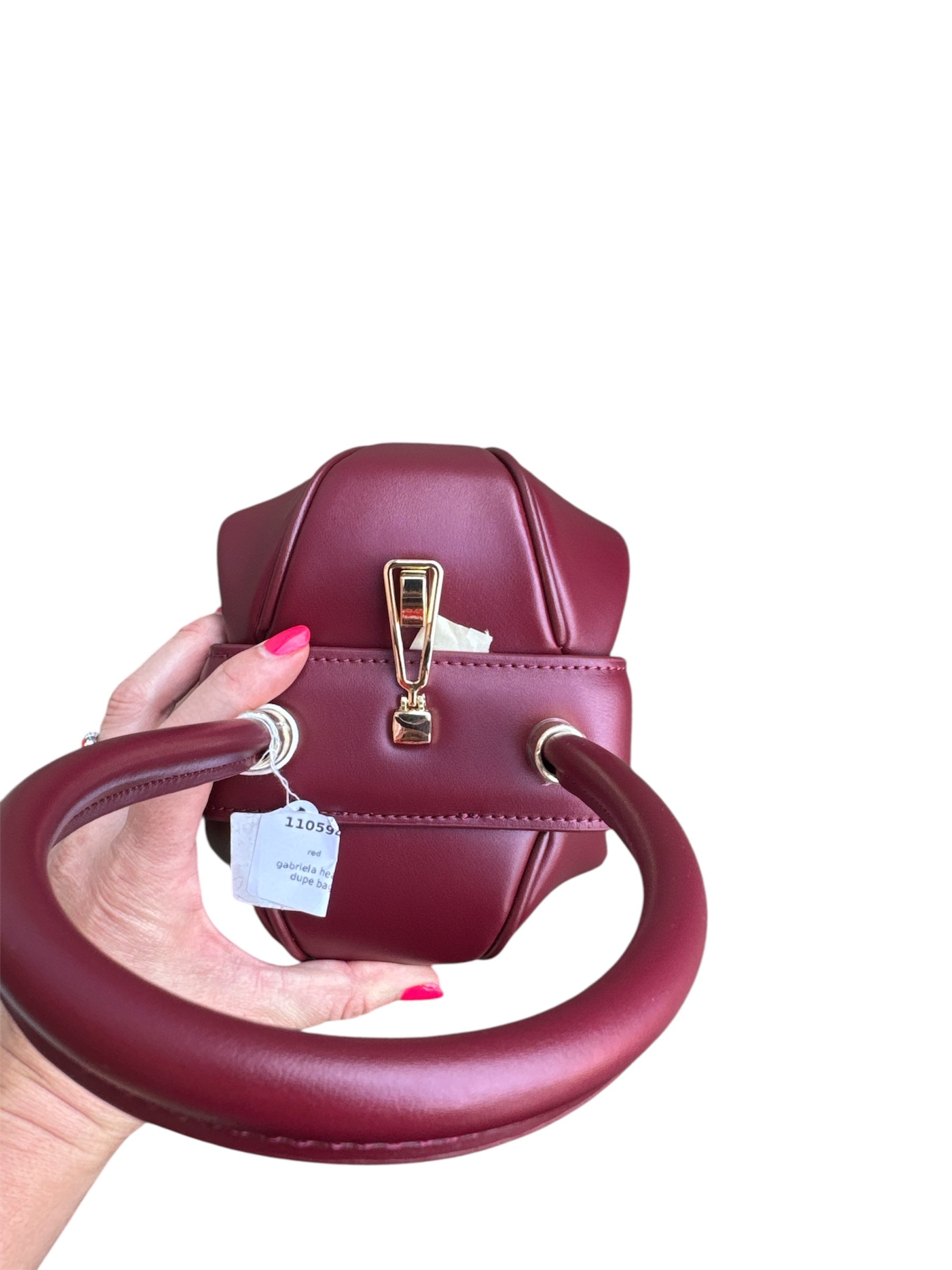 red  gabriela hearst dupe bag