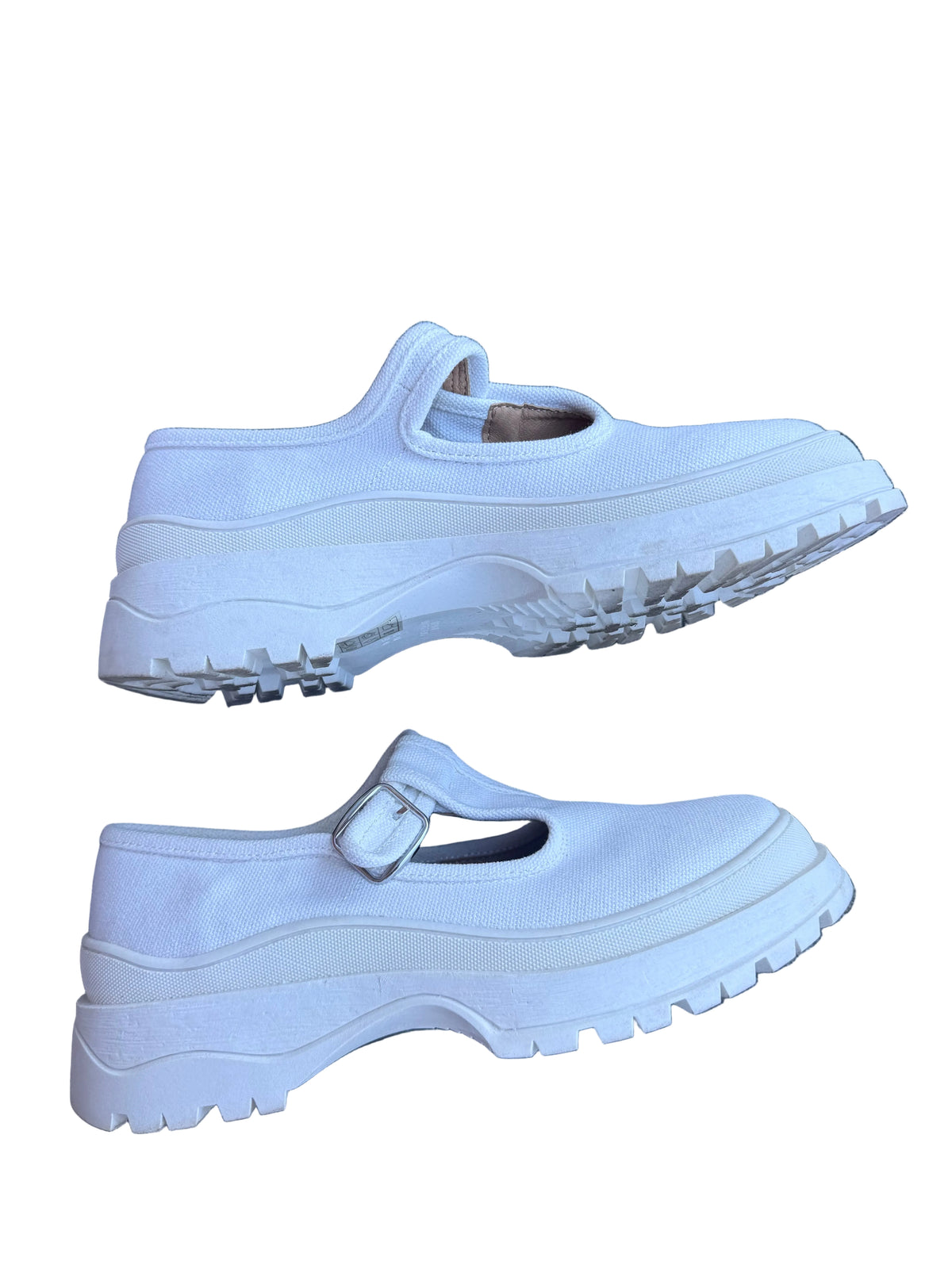 whtie urban outfitters mary jane platform, 9
