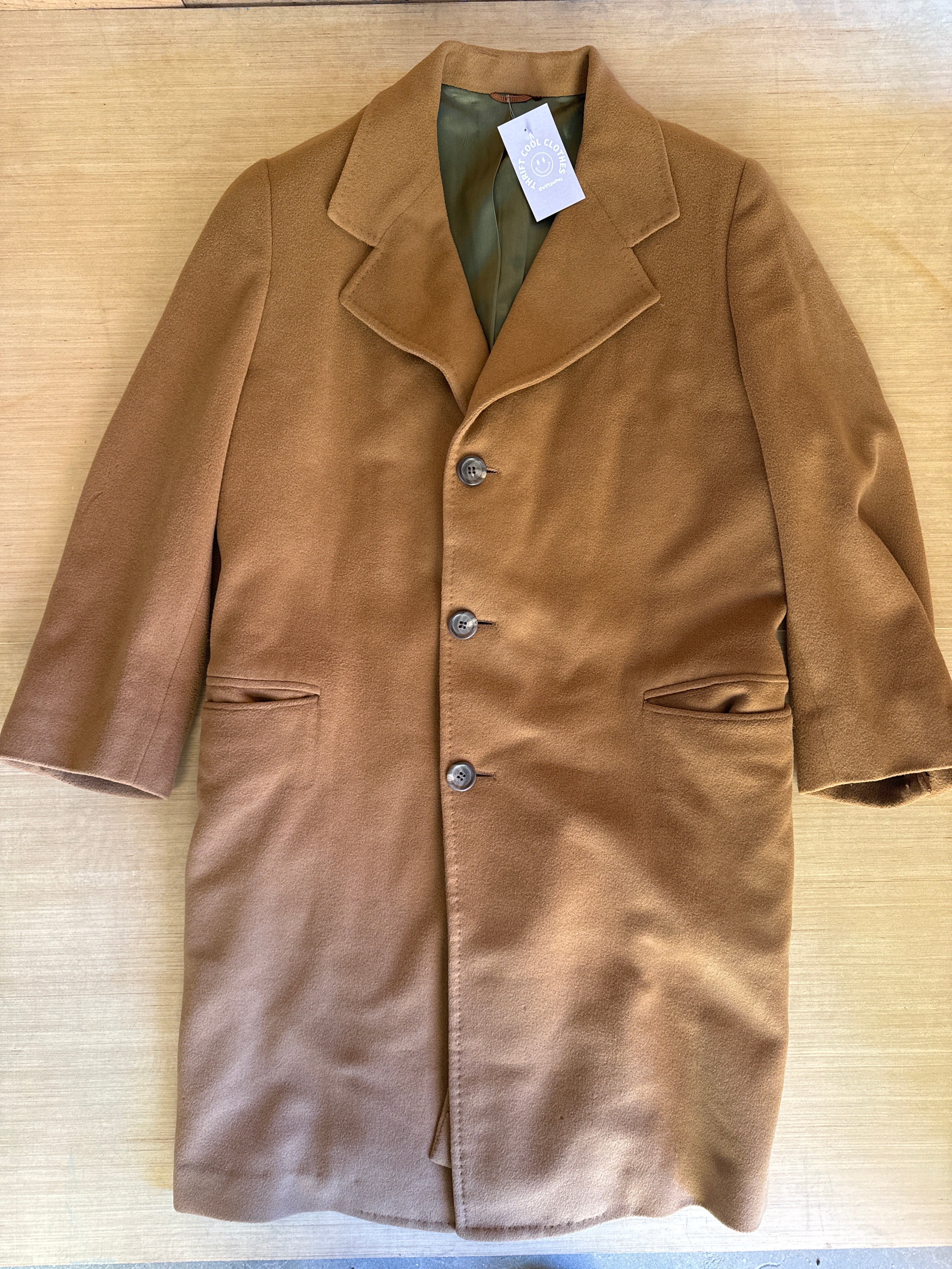 tan bencoits trench coat
