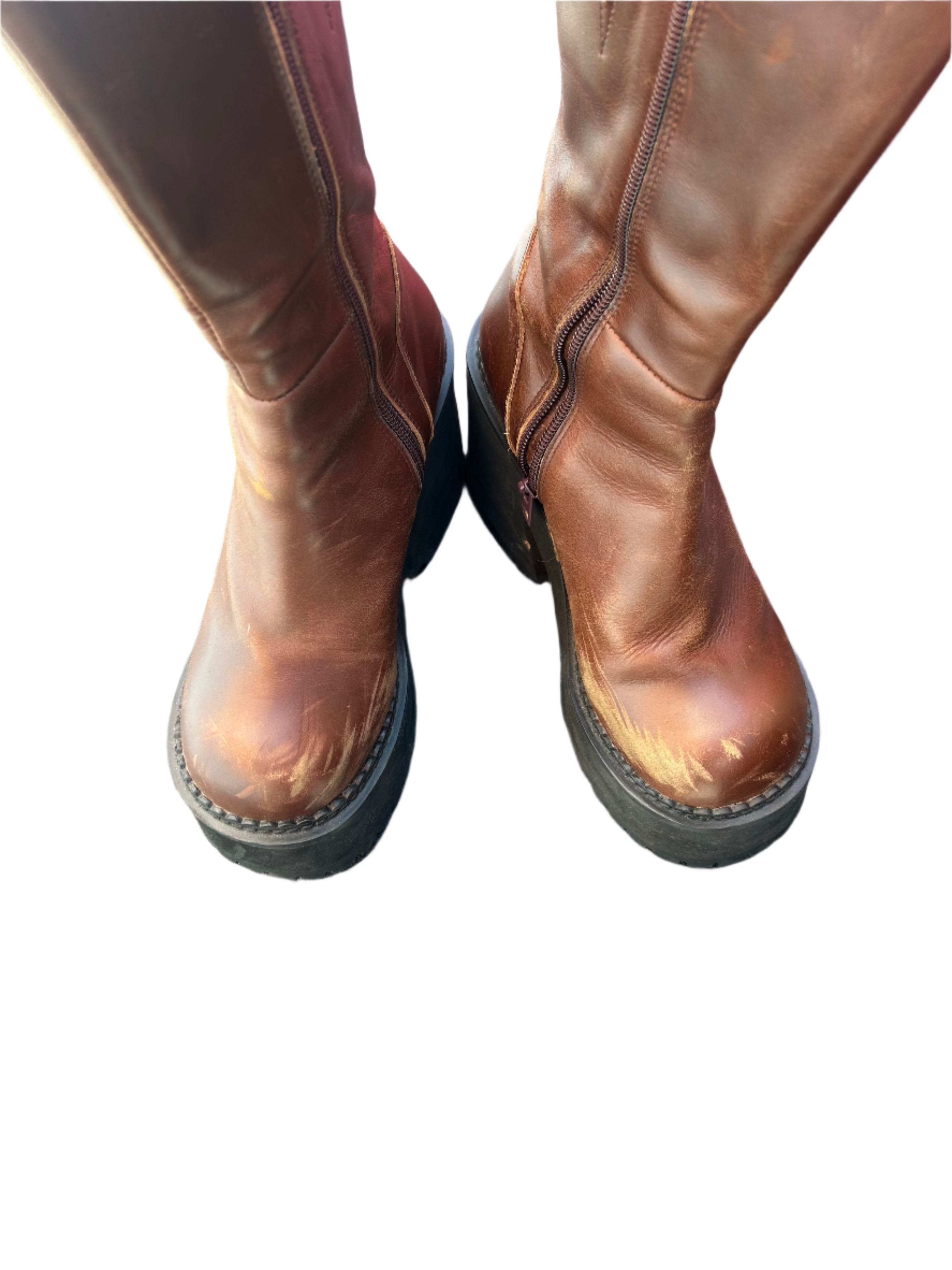 brown unif platform boots, 7