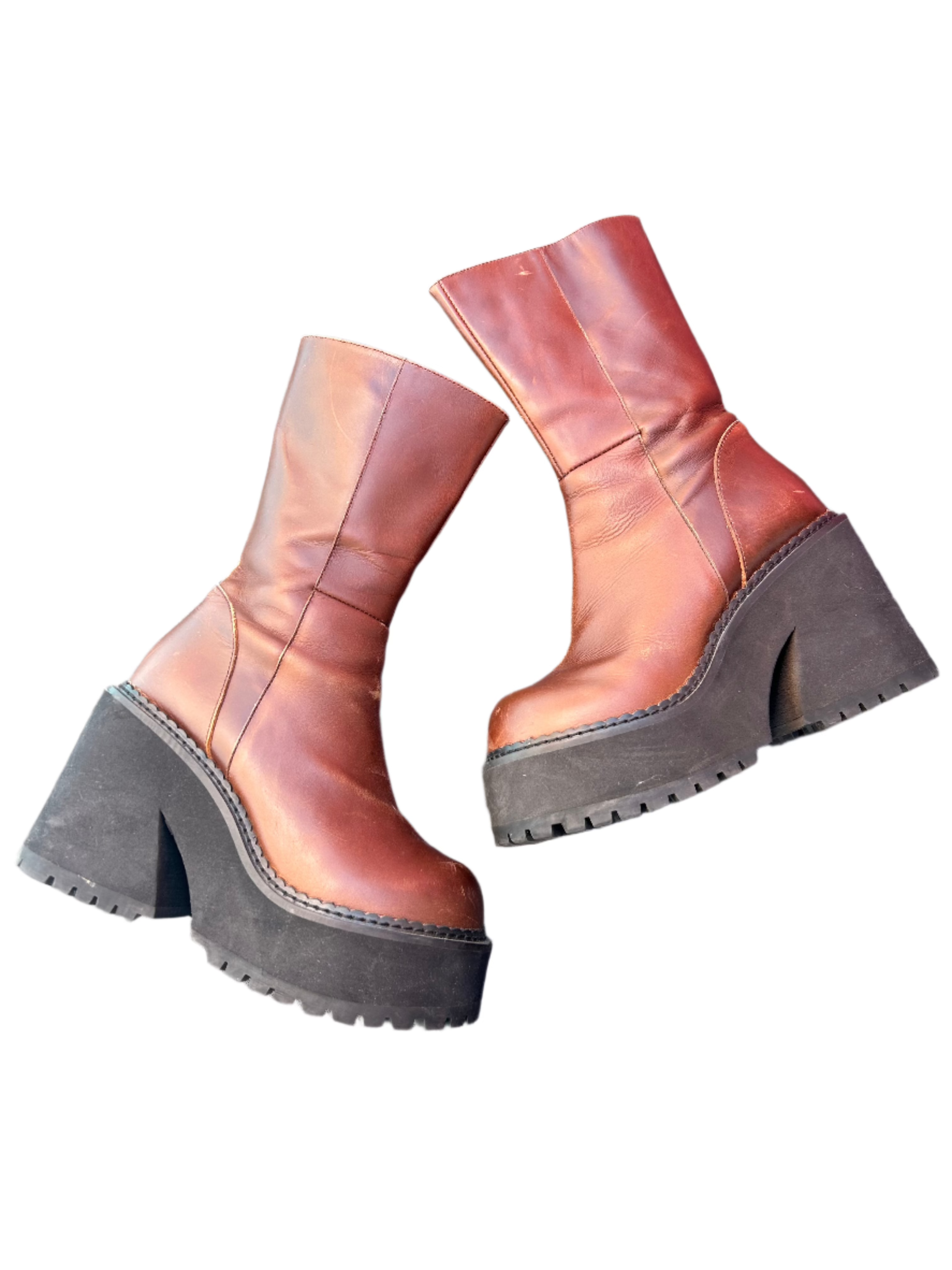brown unif platform boots, 7