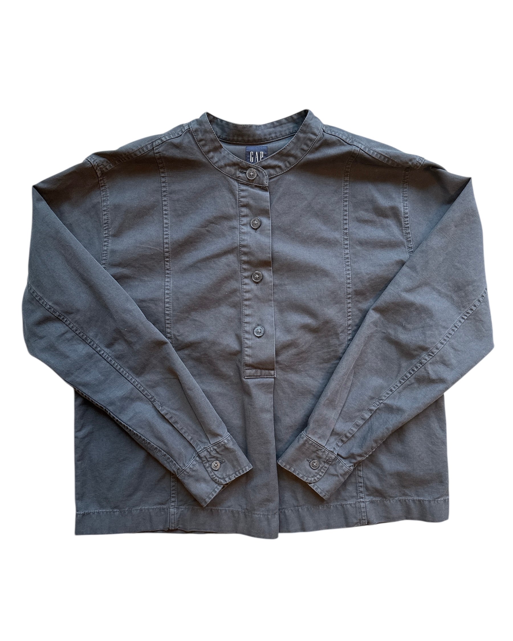 black gap button top, s