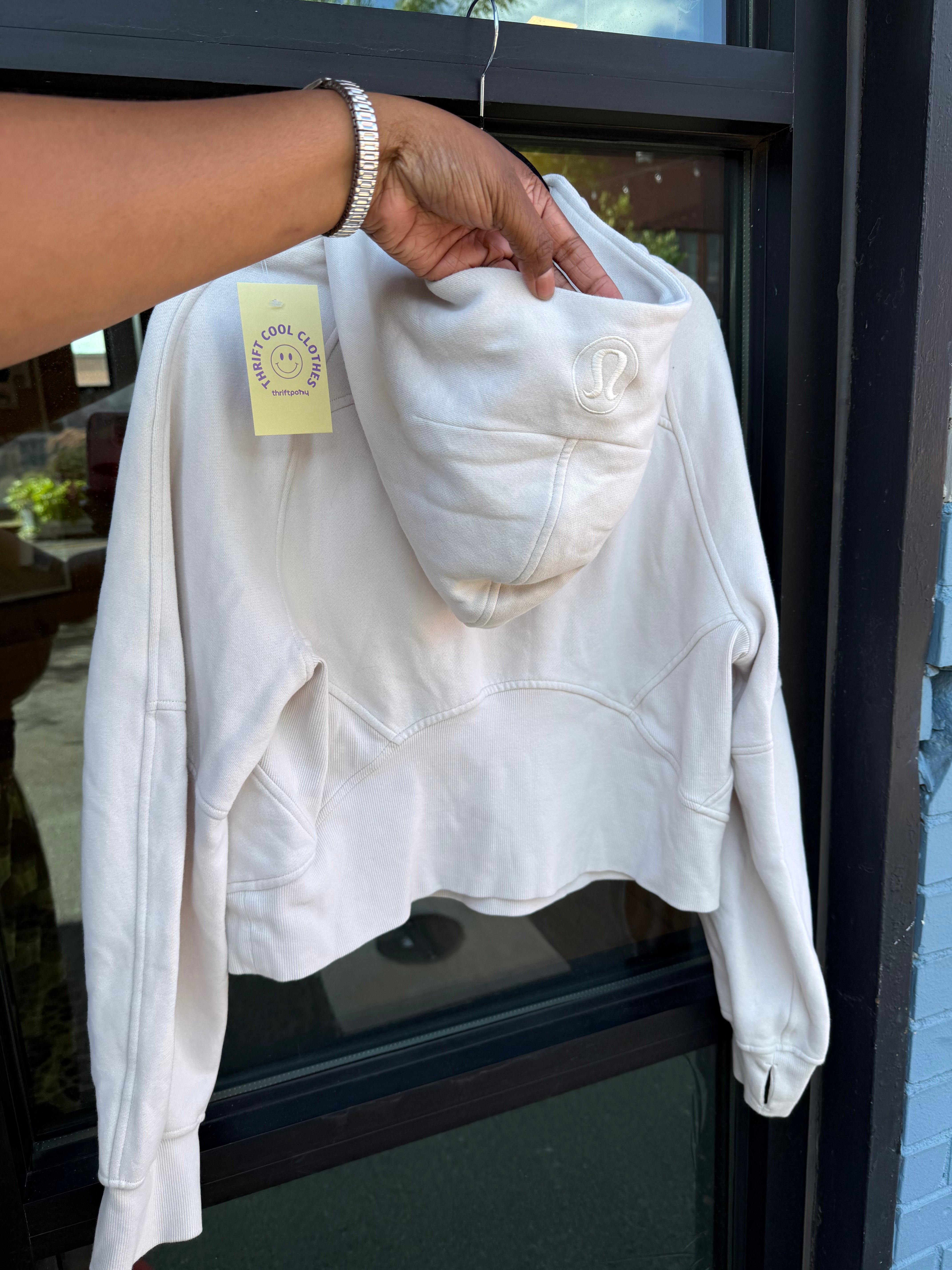 White Lululemon Scuba athletic jacket, Xs/s