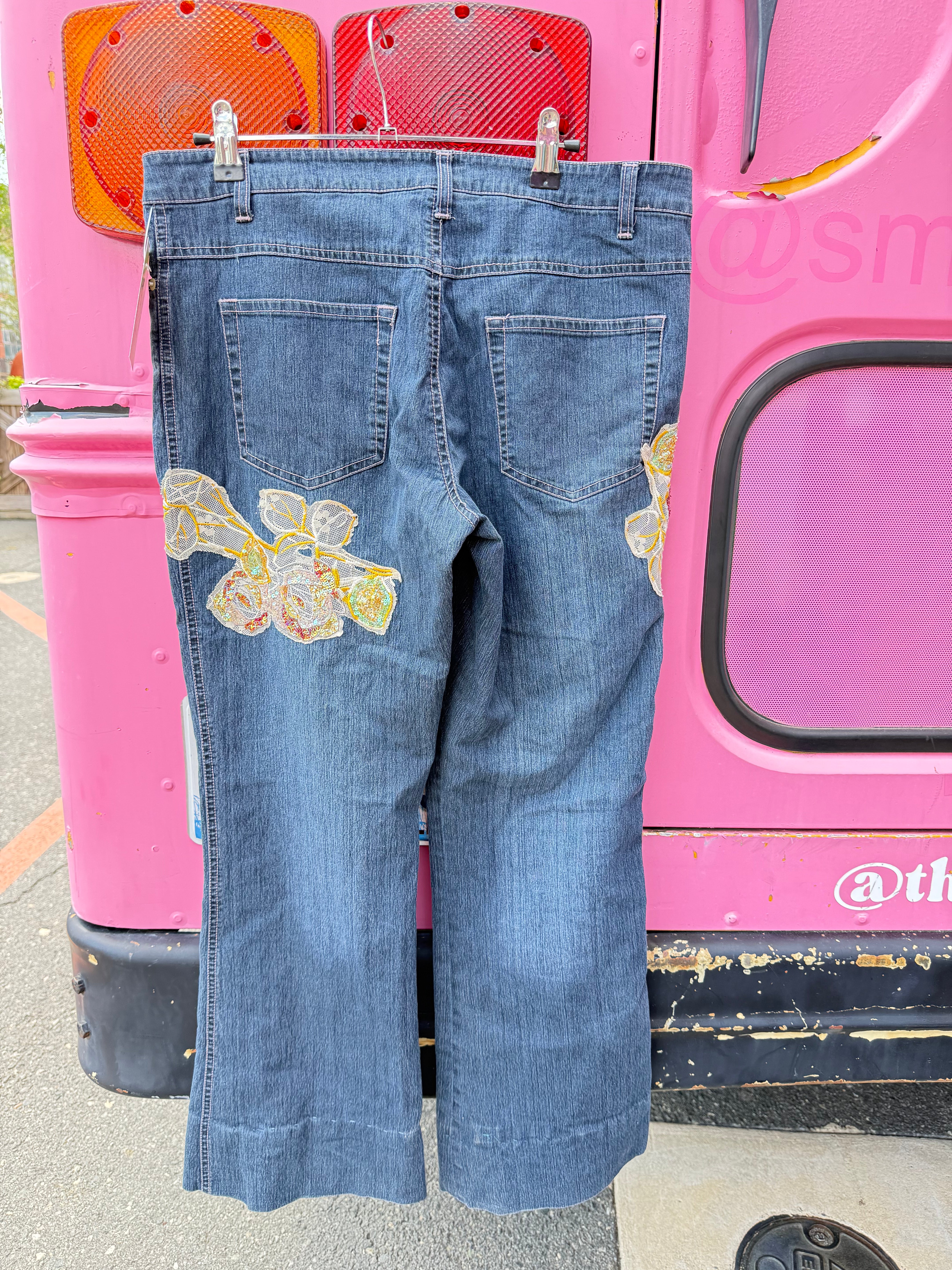 Blue Cache Butterfly patch denim jeans, 10