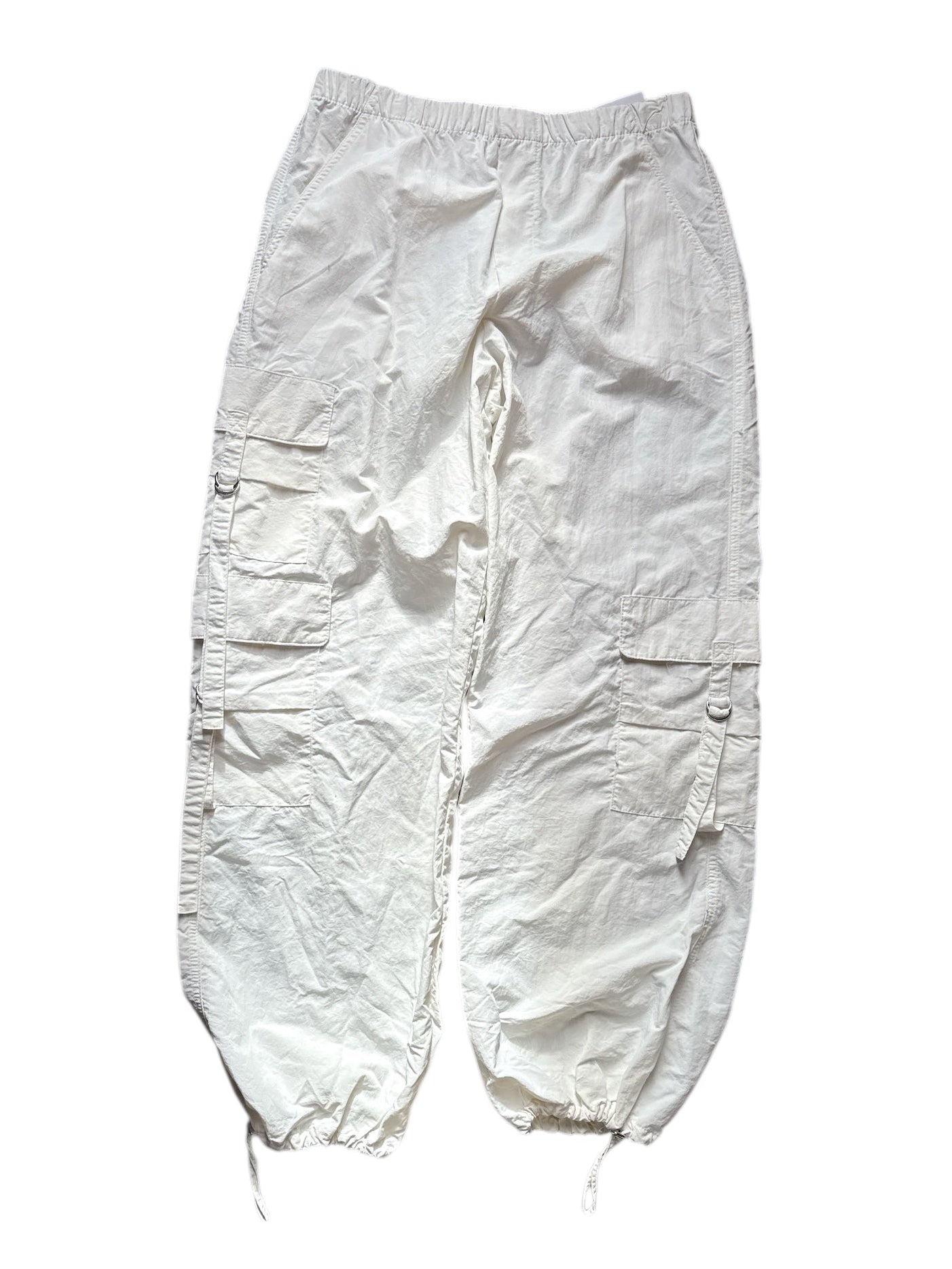white zara swishy cargo pants, s