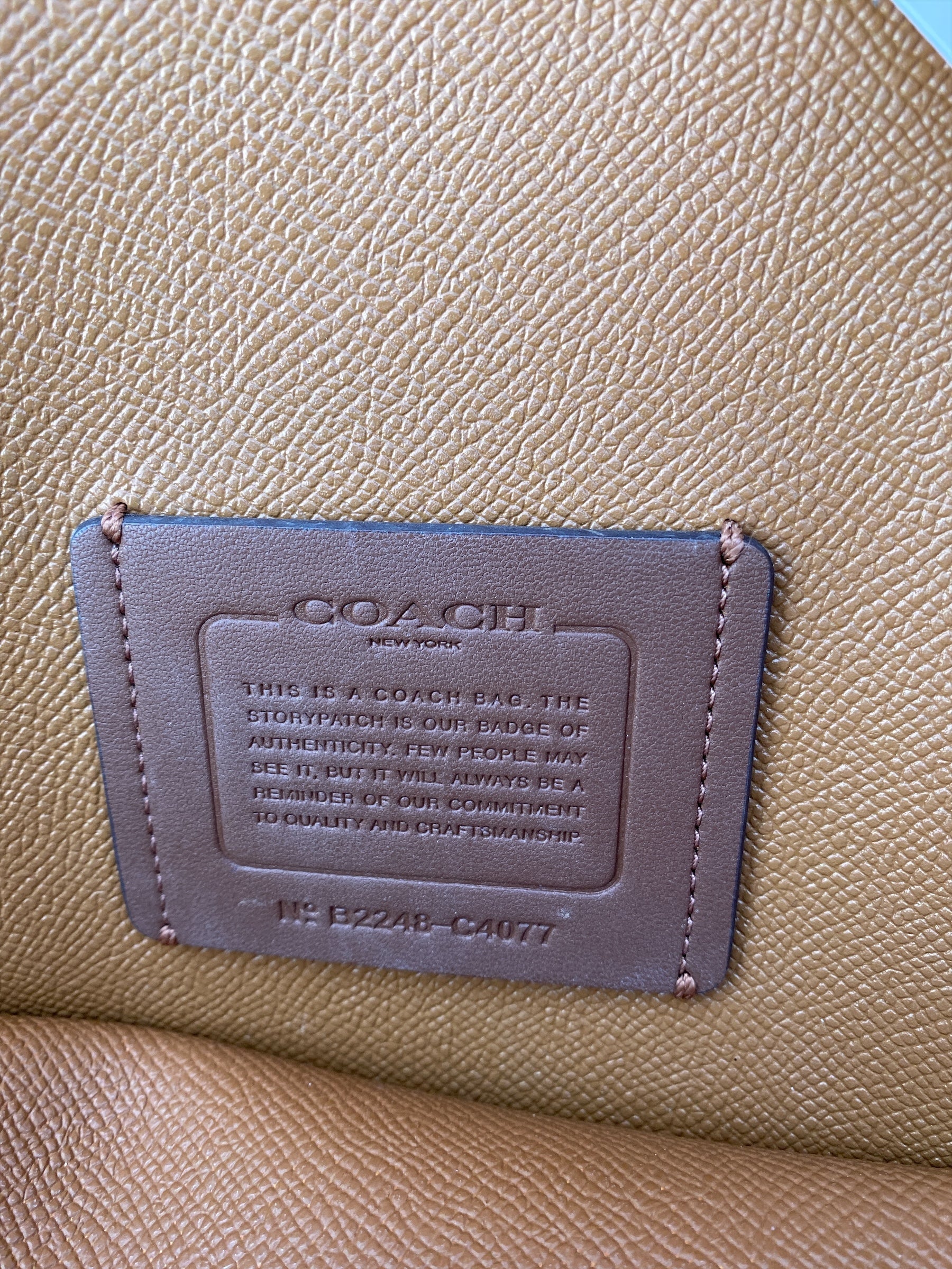 white coach large leather tote