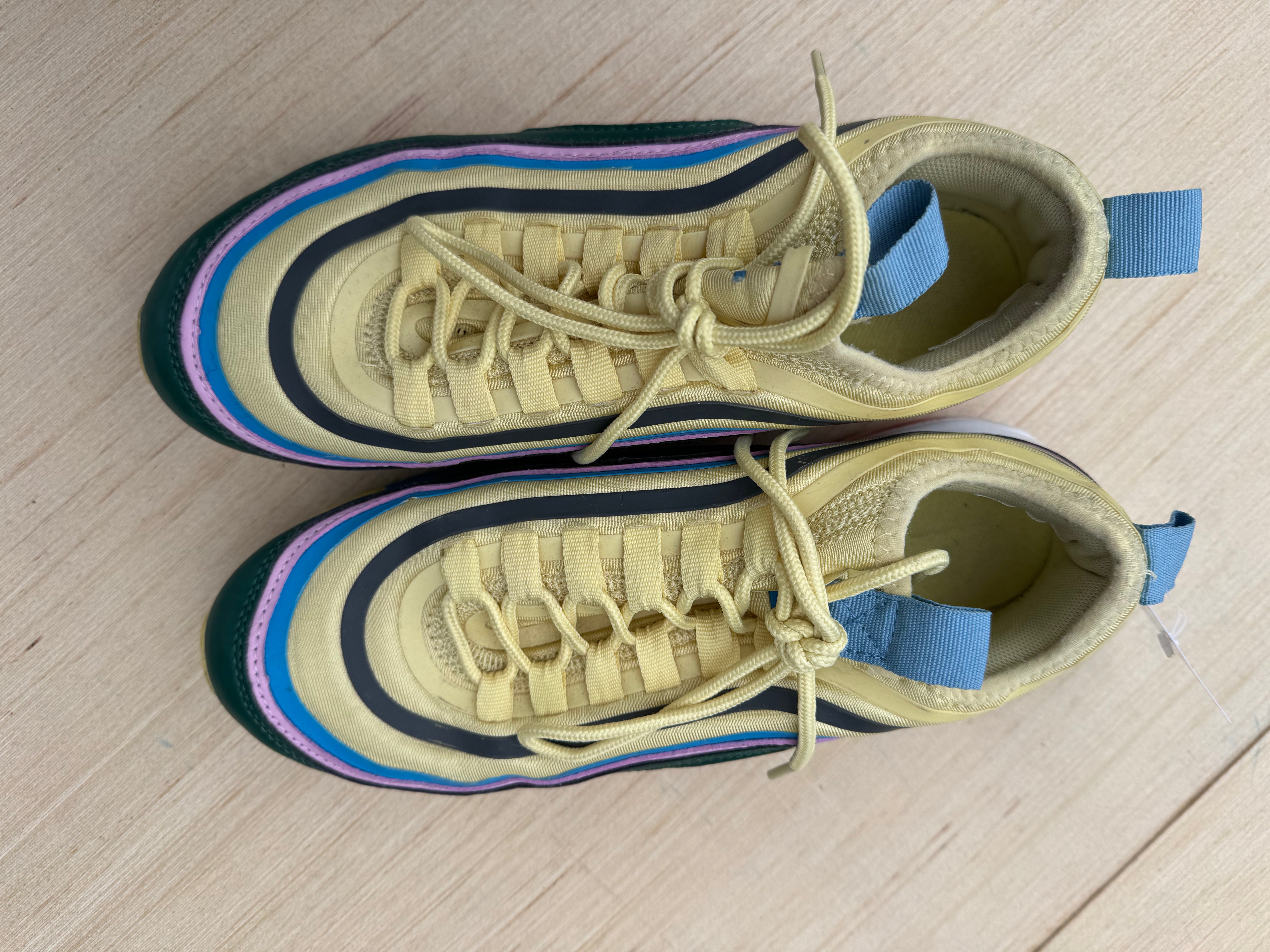 yellow multi nike rainbow air max shoes, 8 women’s