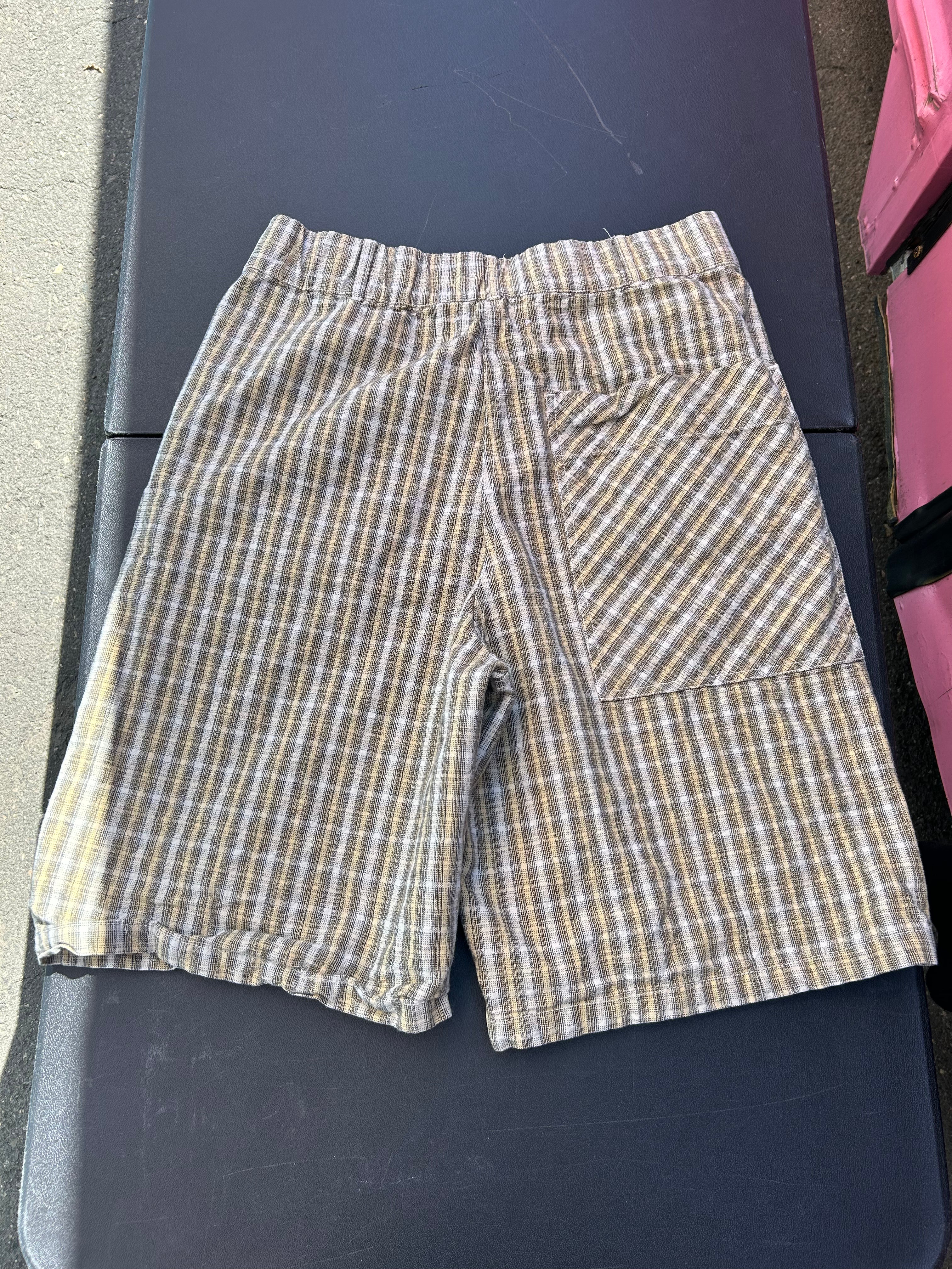 yellow urban outfitters plaid elastic shorts, m