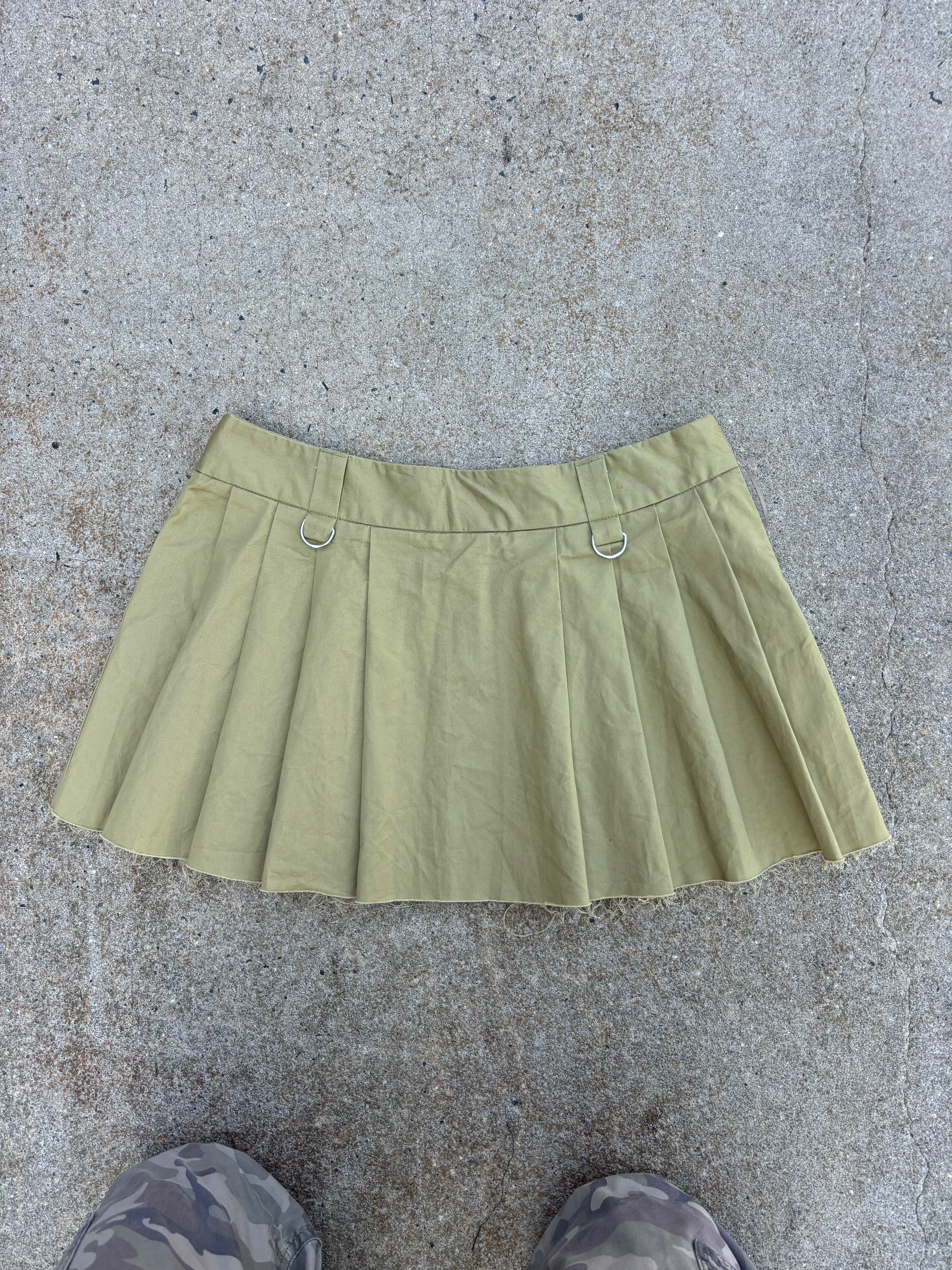 Green By dyln Nwt pleated skirt, S