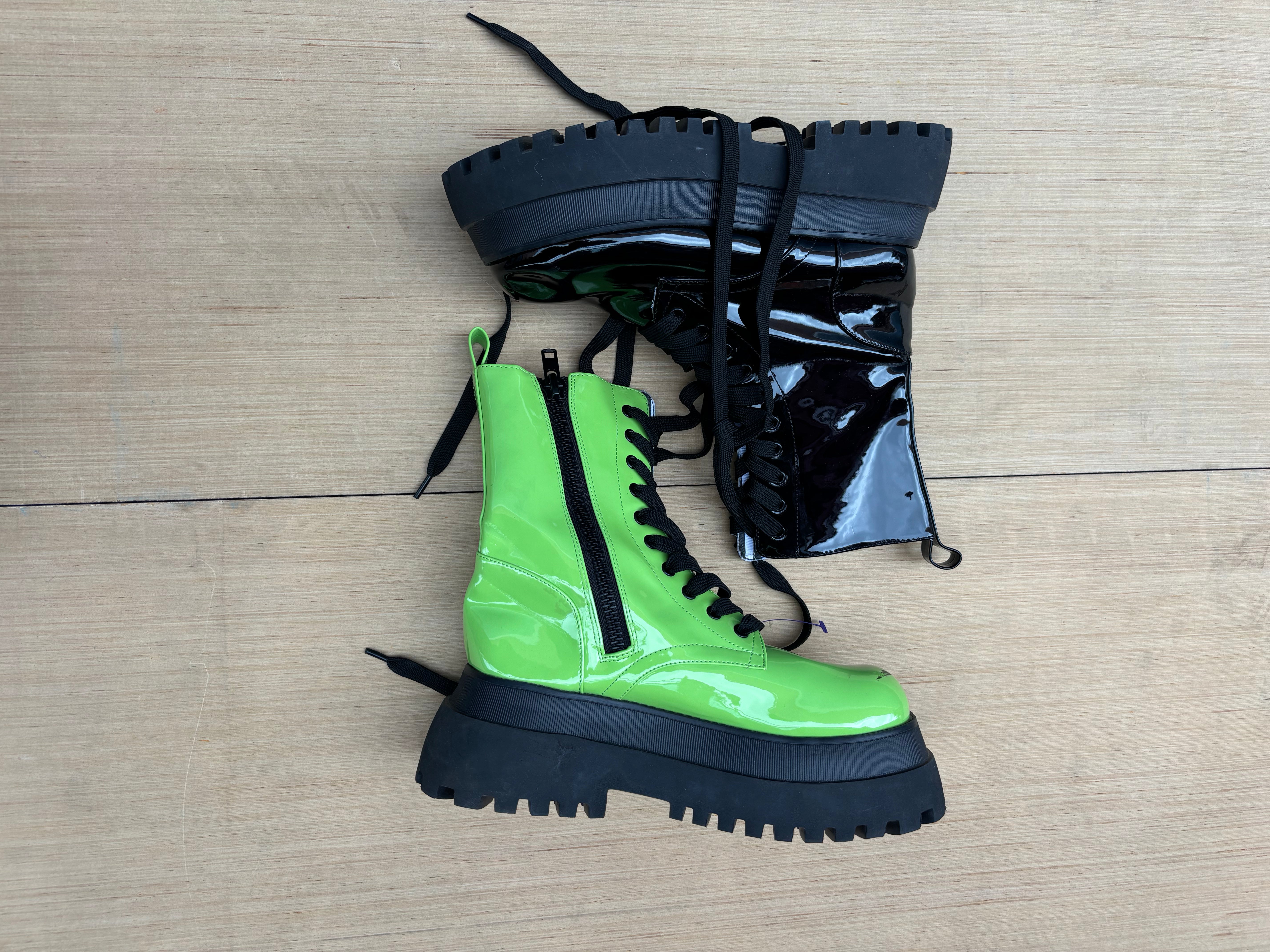 One green one black Dolls kill Platform two toned boots, 8 womens