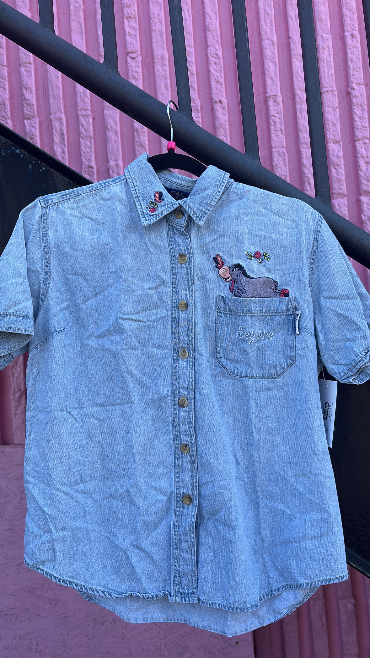 blue pooh eeyore ss button up, m