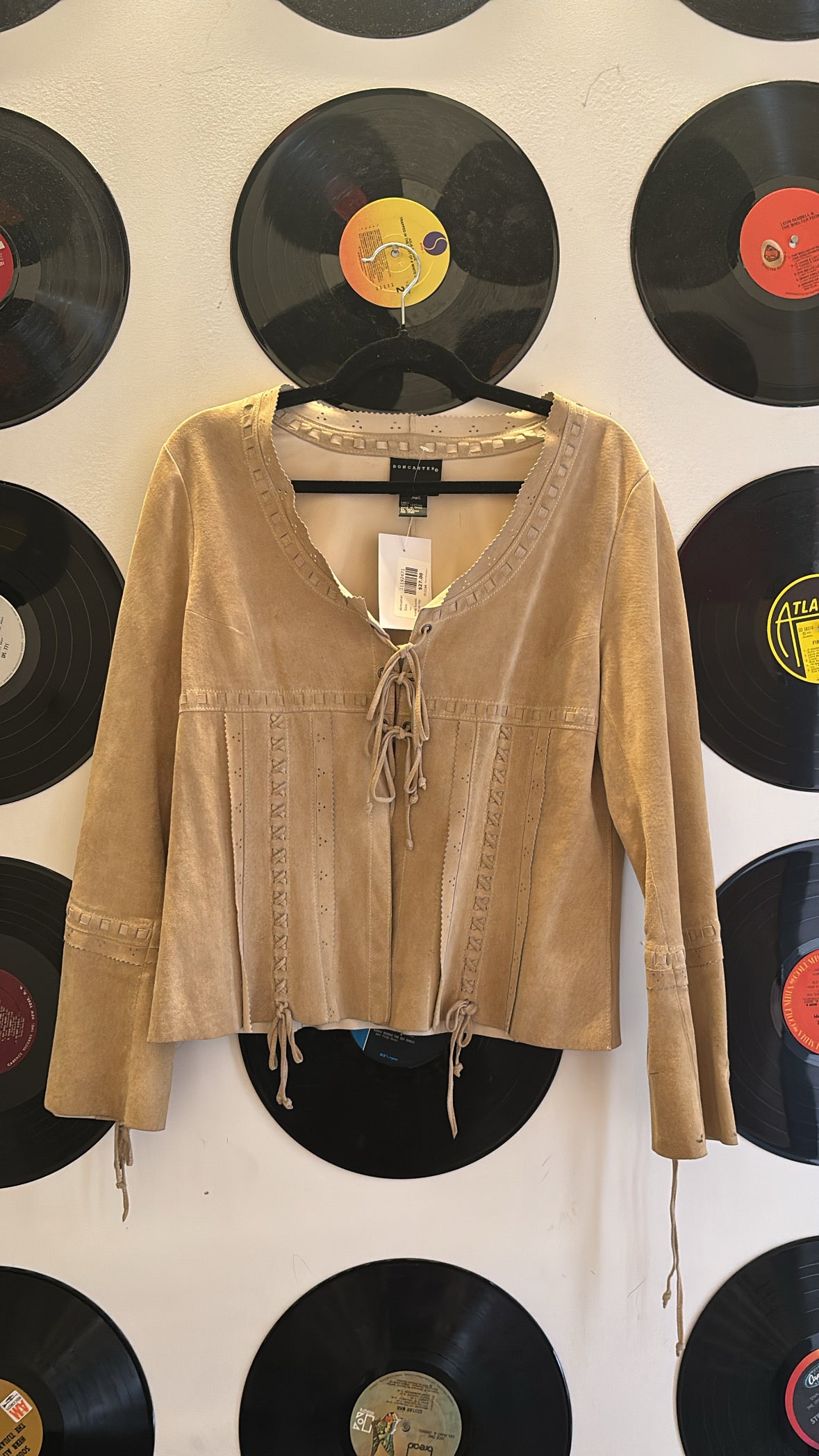 tan doncaster suede eyelet lace up top